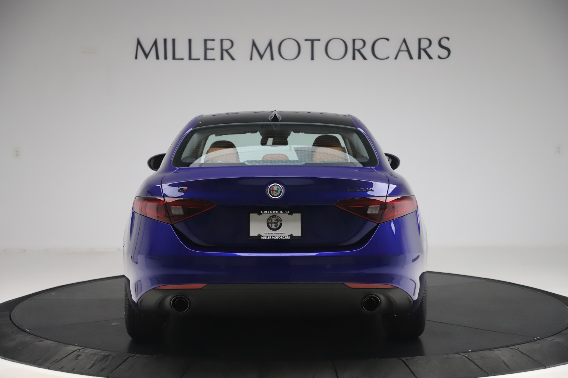 New 2020 Alfa Romeo Giulia Q4 | St. Petersburg, FL
