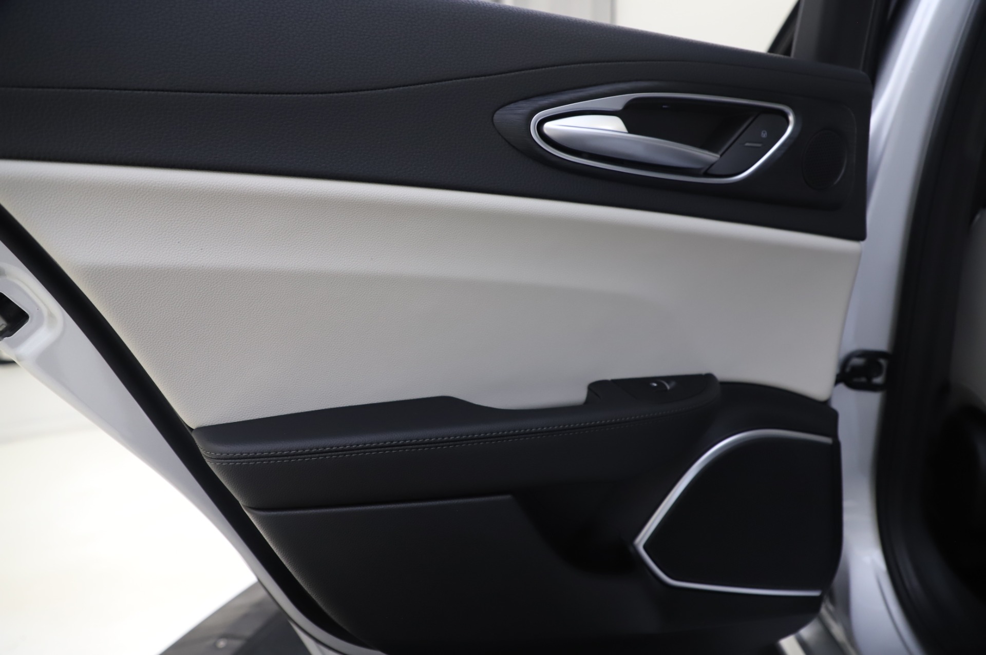 New 2020 Alfa Romeo Giulia Sport Q4 | St. Petersburg, FL
