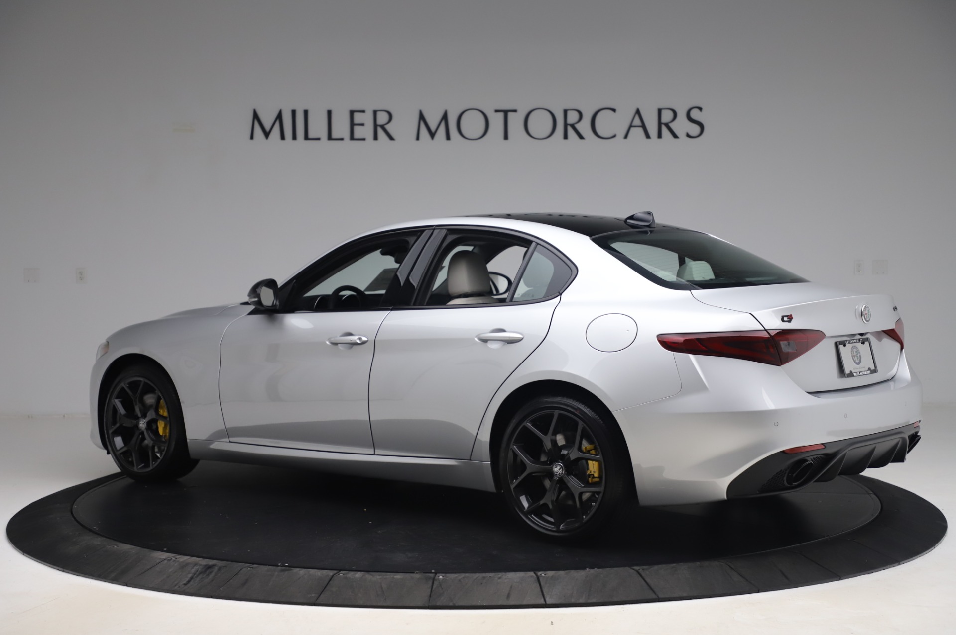 New 2020 Alfa Romeo Giulia Sport Q4 | St. Petersburg, FL