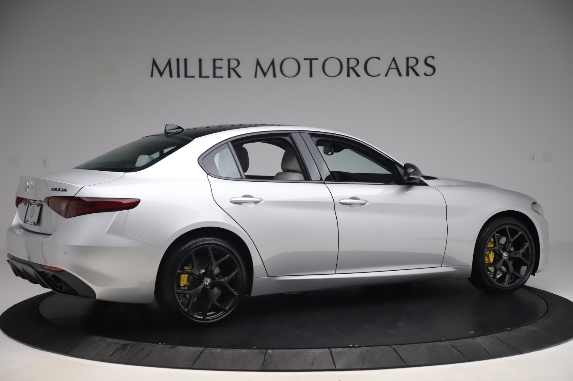 New 2020 Alfa Romeo Giulia Sport Q4 | St. Petersburg, FL