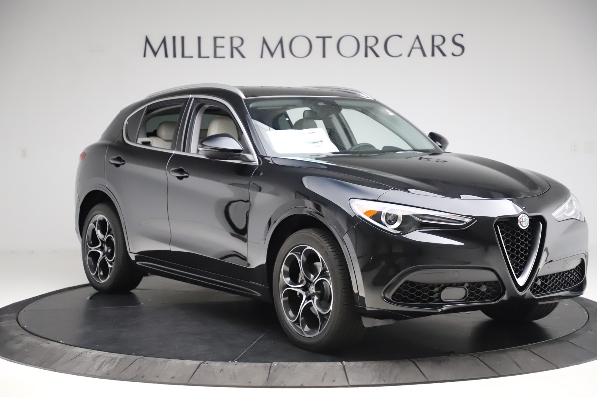 New 2020 Alfa Romeo Stelvio Ti Q4 | St. Petersburg, FL