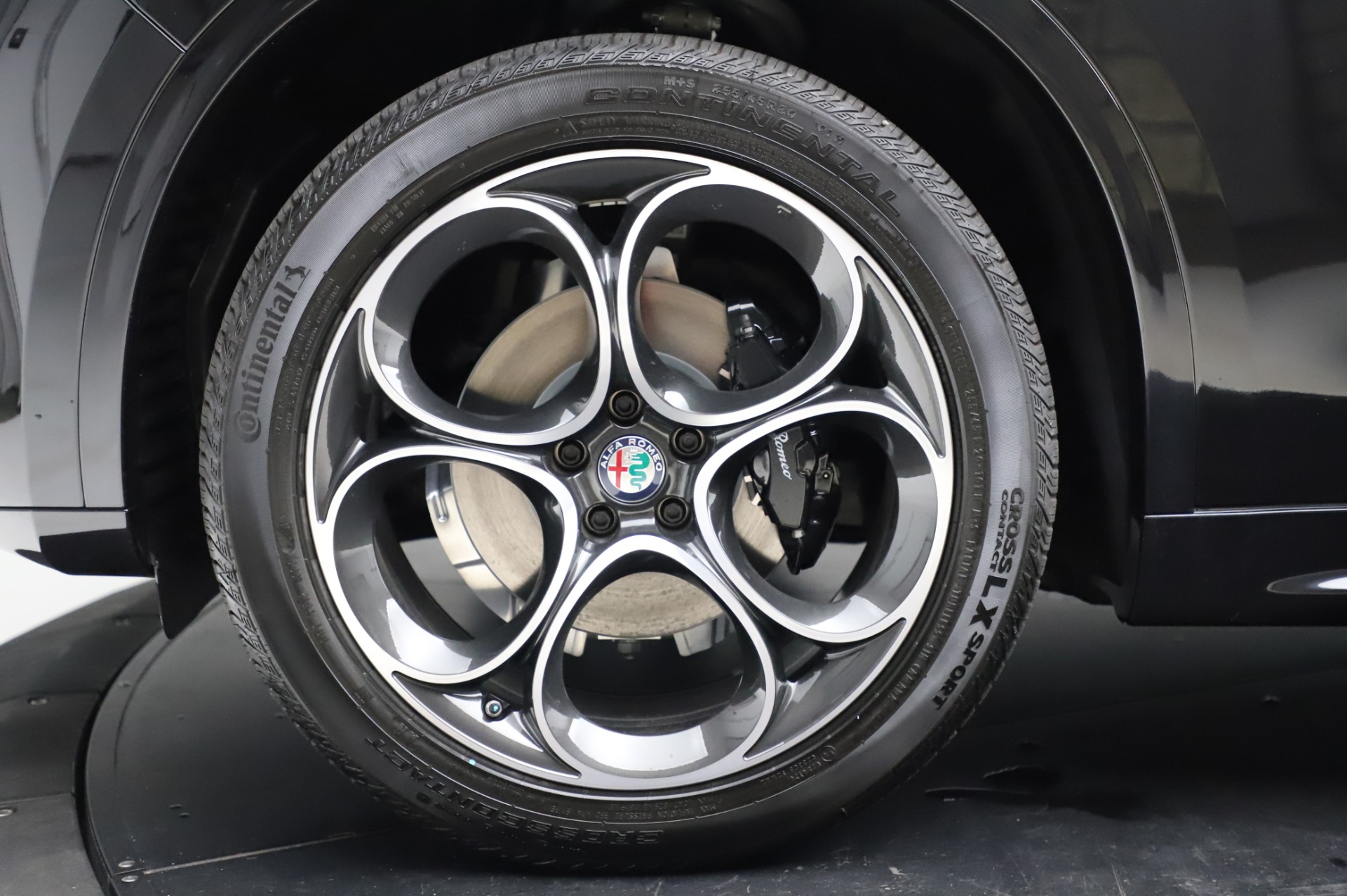 New 2020 Alfa Romeo Stelvio Ti Q4 | St. Petersburg, FL