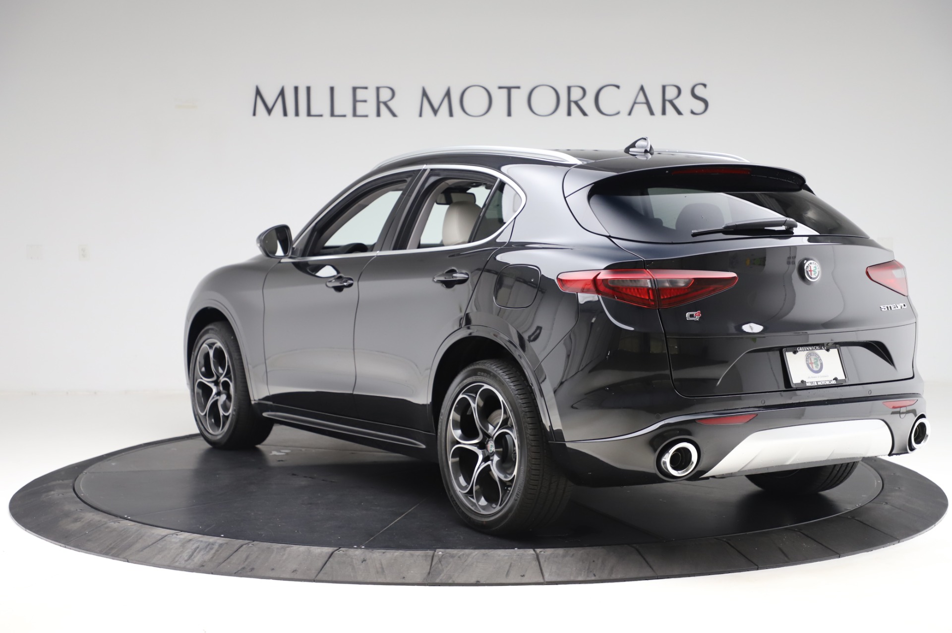 New 2020 Alfa Romeo Stelvio Ti Q4 | St. Petersburg, FL