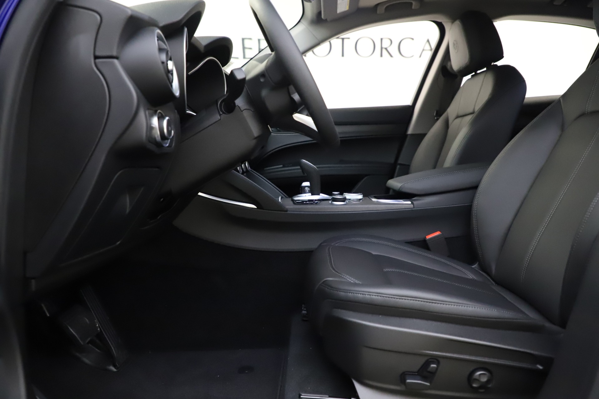 New 2020 Alfa Romeo Stelvio Ti Q4 | St. Petersburg, FL