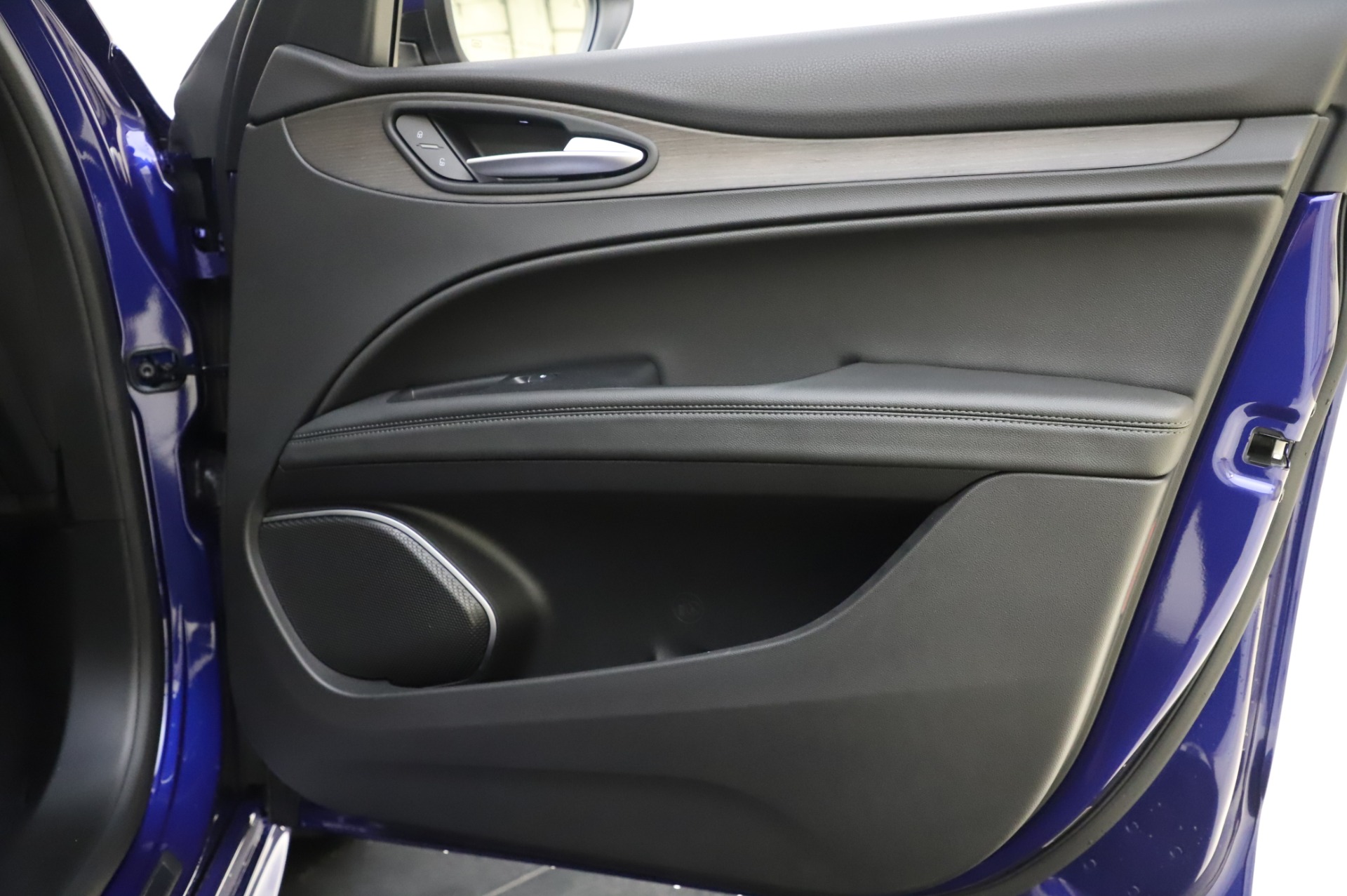 New 2020 Alfa Romeo Stelvio Ti Q4 | St. Petersburg, FL