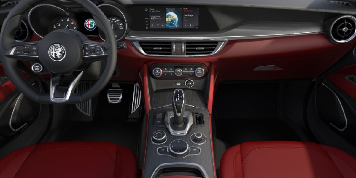 New 2020 Alfa Romeo Stelvio Ti Lusso Q4 | St. Petersburg, FL