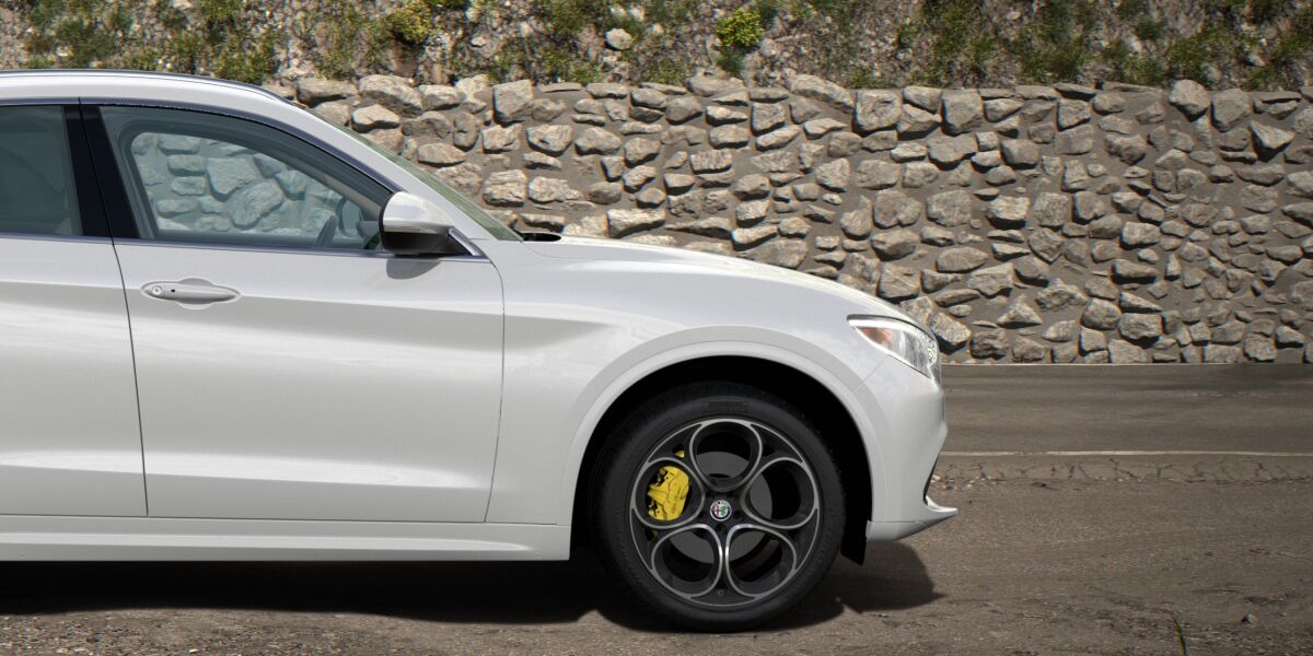 New 2020 Alfa Romeo Stelvio Ti Lusso Q4 | St. Petersburg, FL