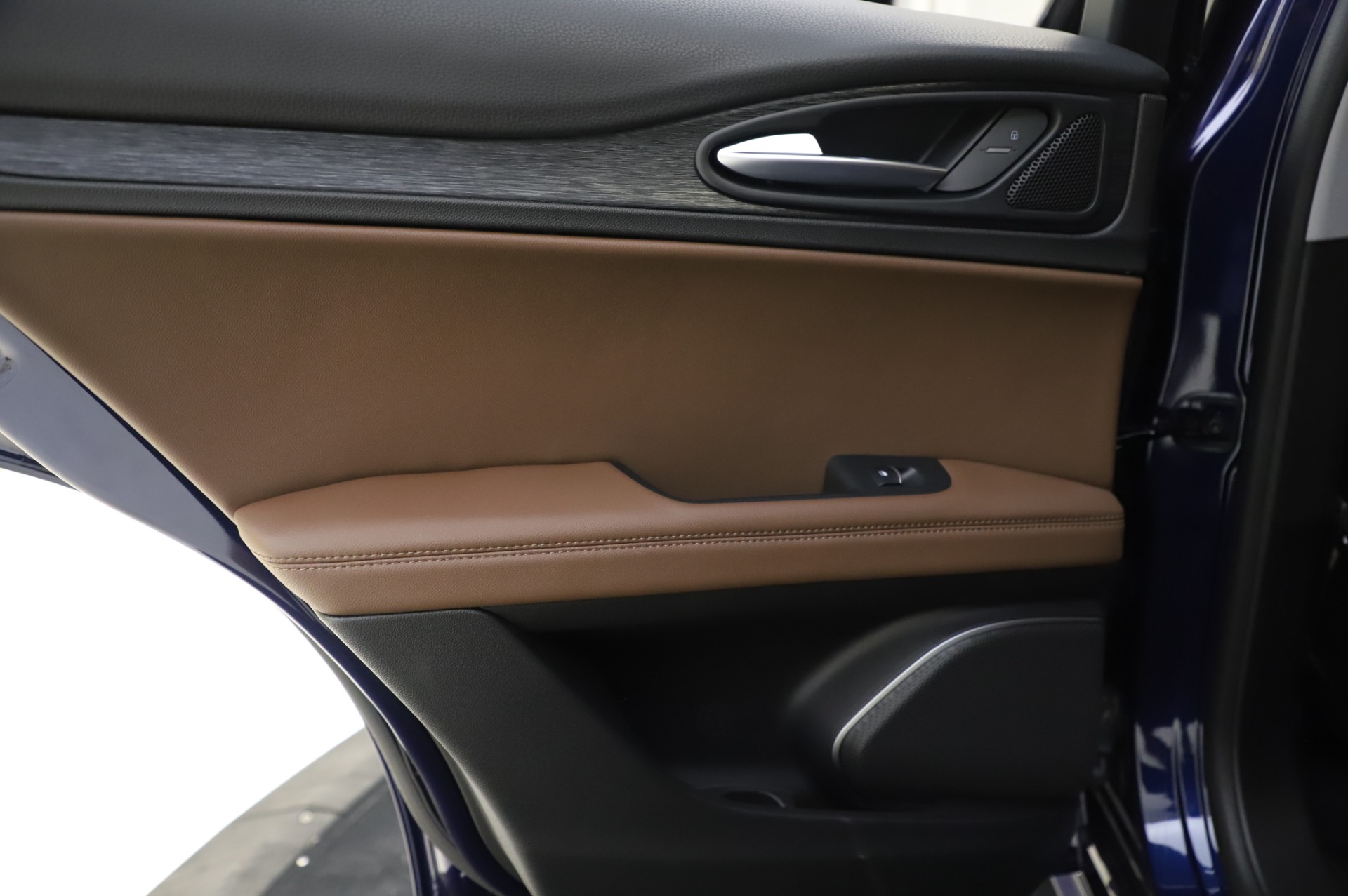 New 2020 Alfa Romeo Stelvio Sport Q4 | St. Petersburg, FL