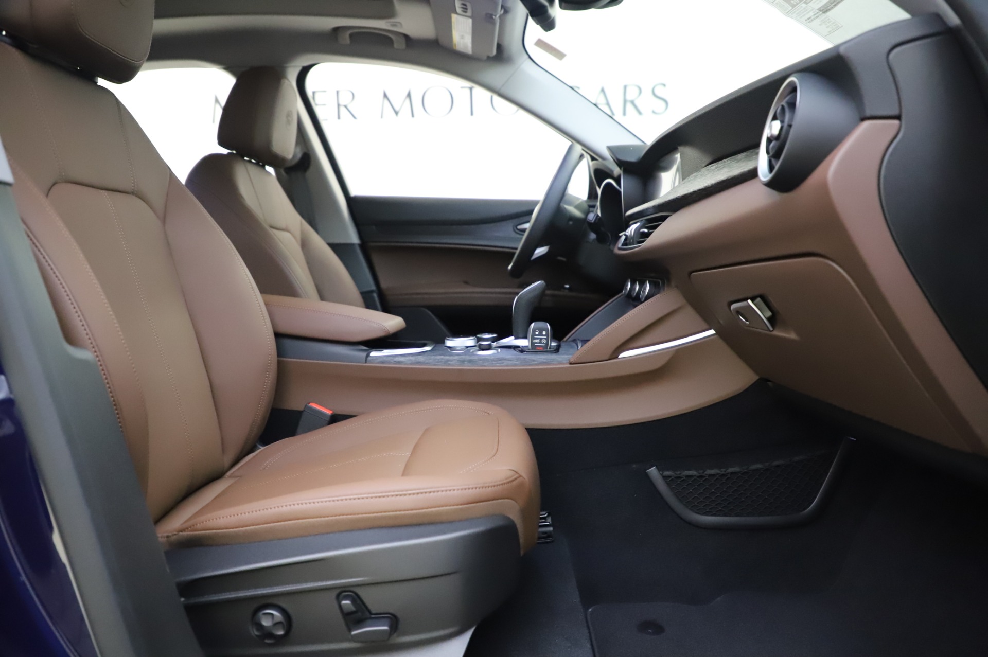 New 2020 Alfa Romeo Stelvio Sport Q4 | St. Petersburg, FL