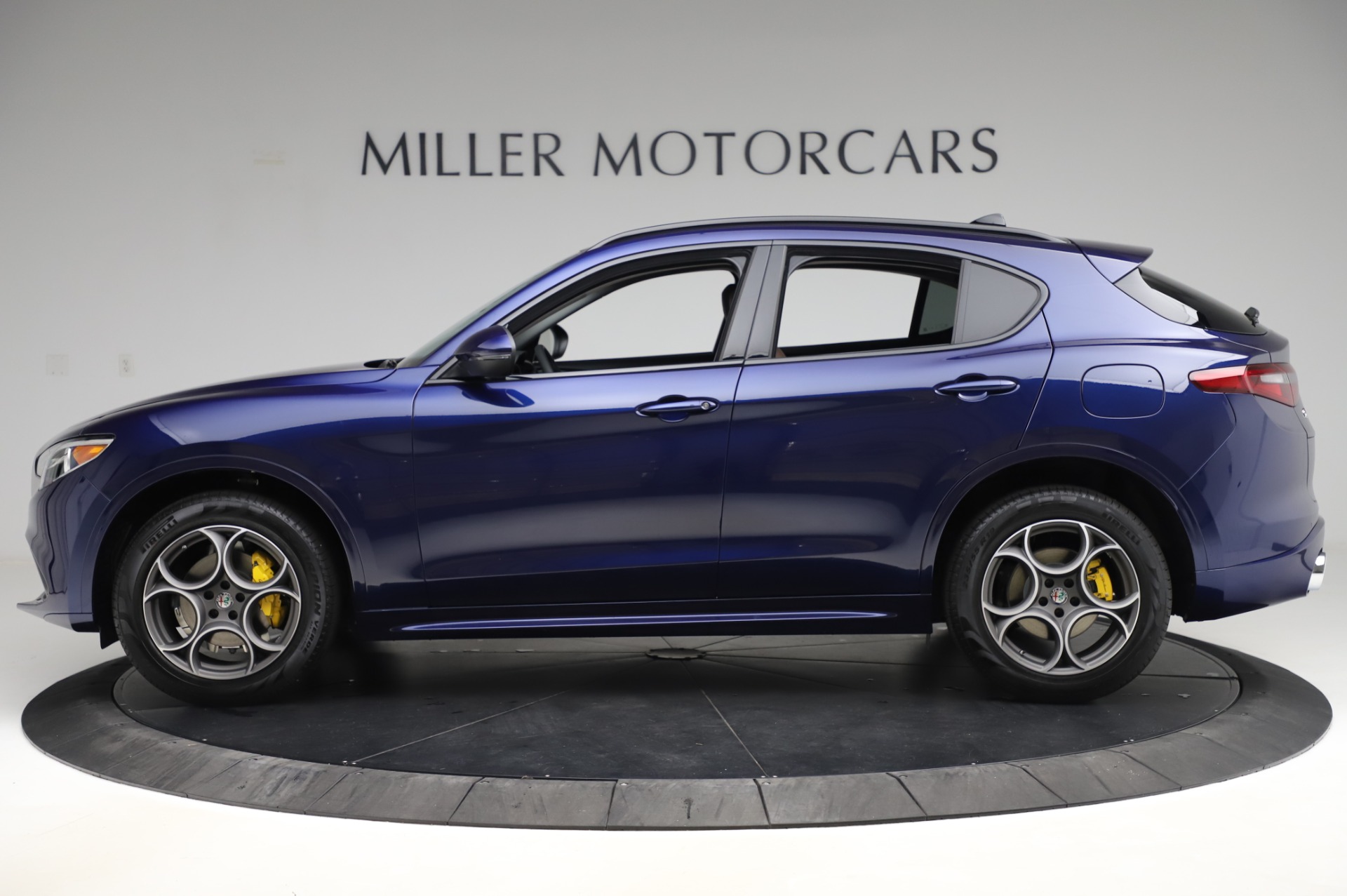 New 2020 Alfa Romeo Stelvio Sport Q4 | St. Petersburg, FL
