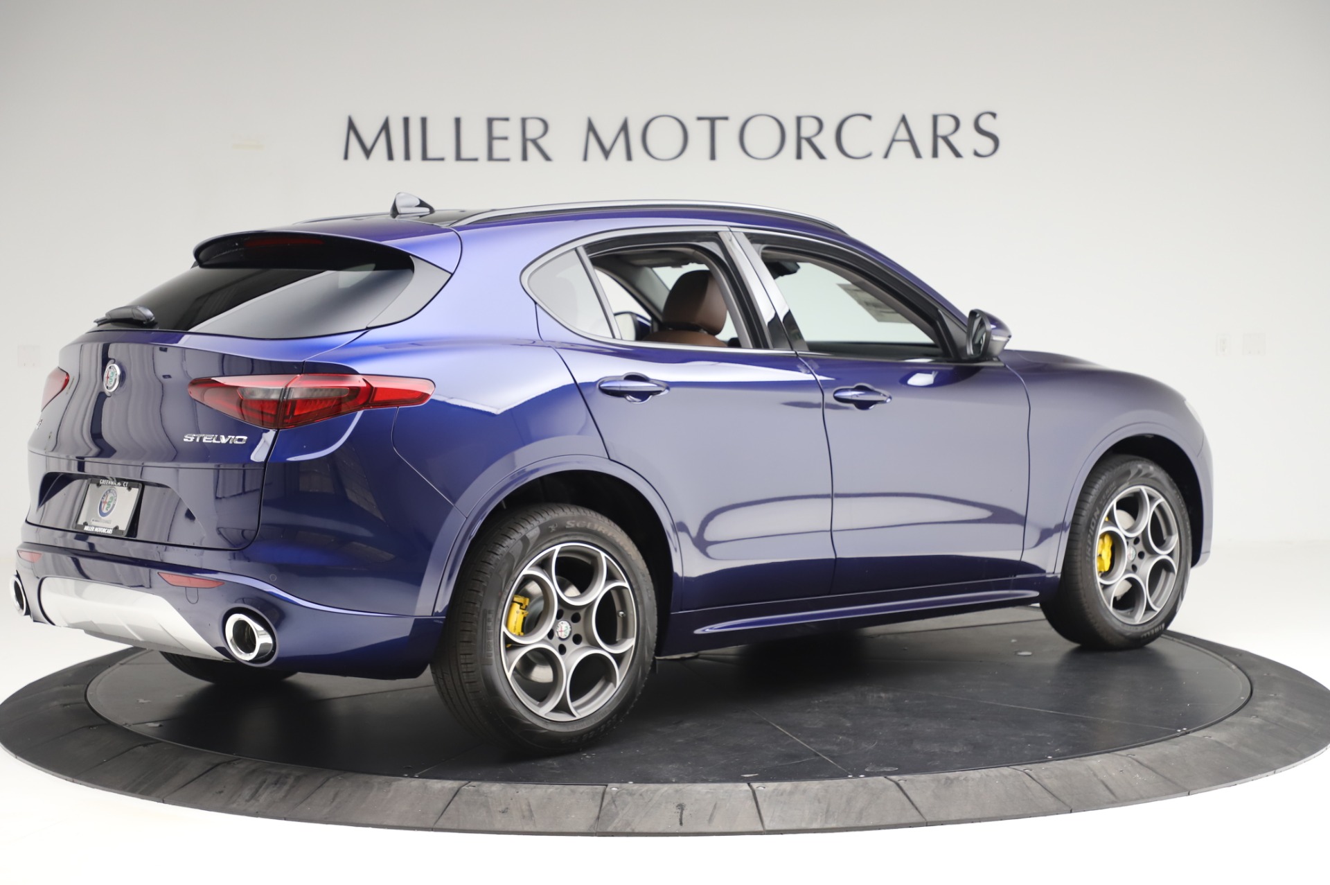 New 2020 Alfa Romeo Stelvio Sport Q4 | St. Petersburg, FL