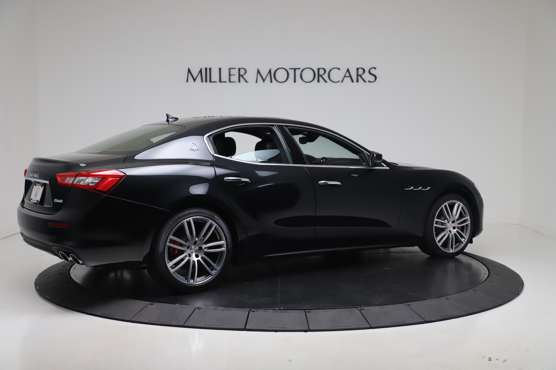New 2020 Maserati Ghibli S Q4 | St. Petersburg, FL
