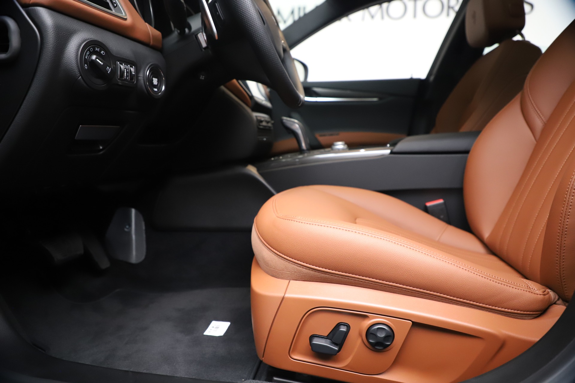 New 2020 Maserati Ghibli S Q4 | St. Petersburg, FL