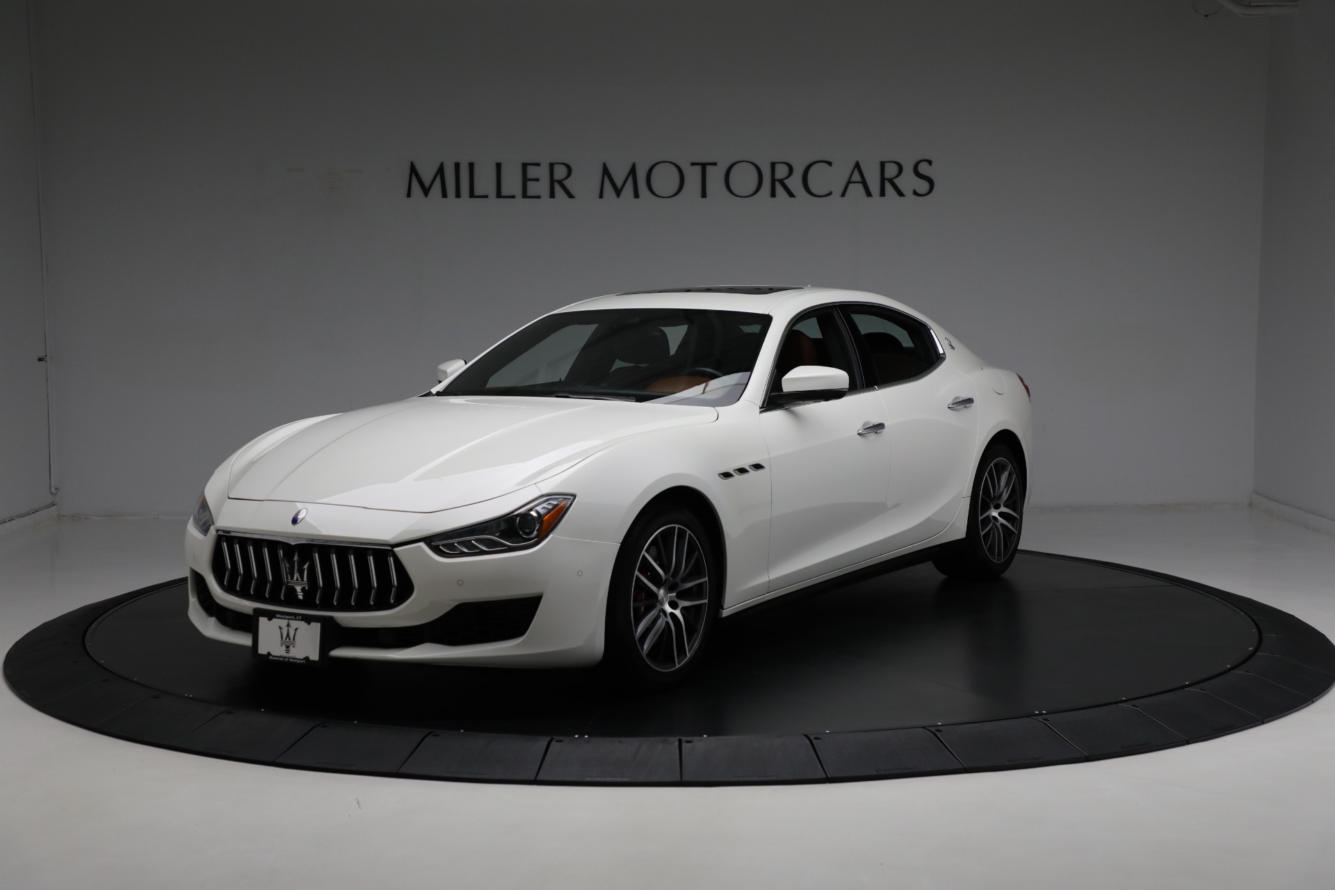 New 2020 Maserati Ghibli S Q4 | St. Petersburg, FL