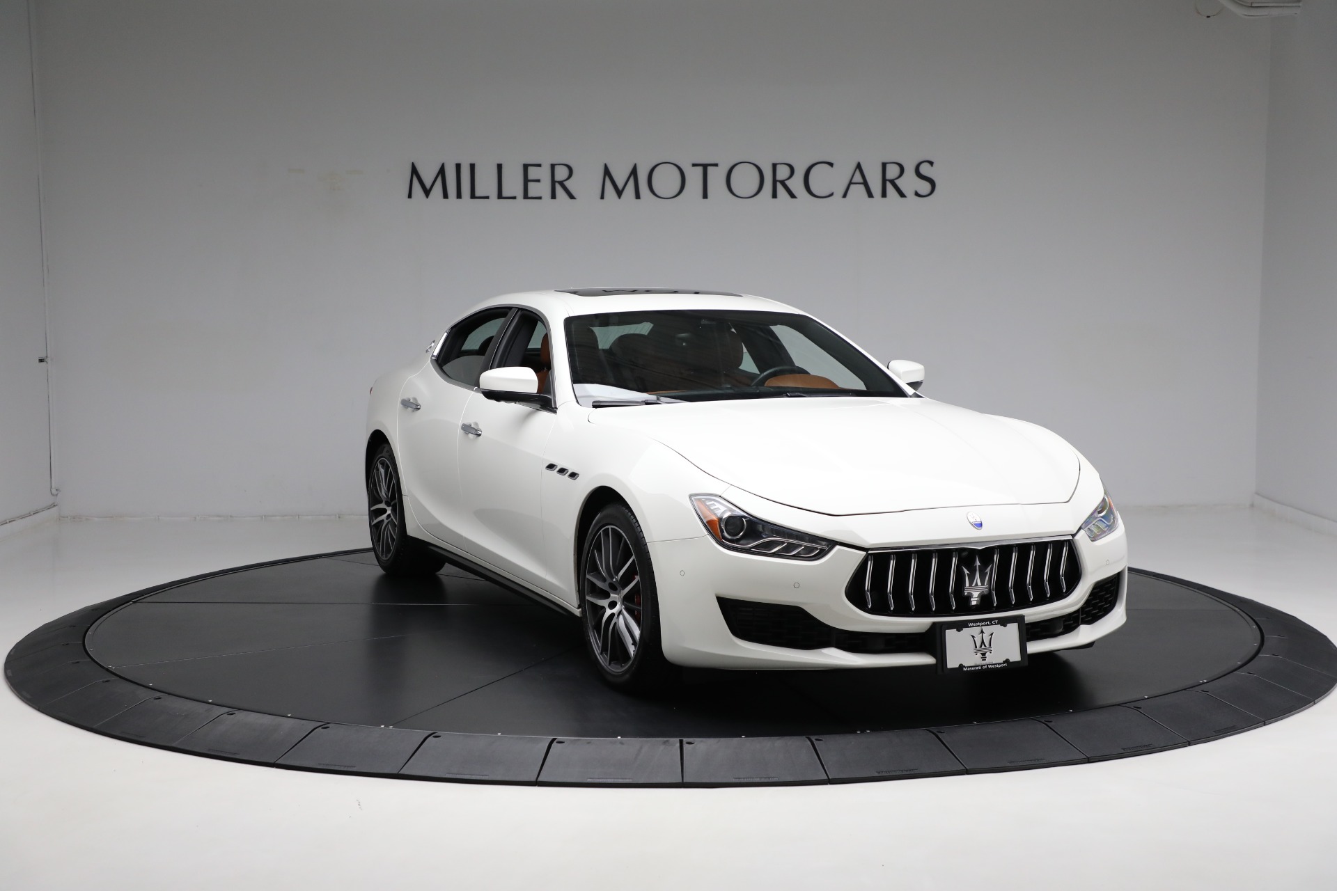 New 2020 Maserati Ghibli S Q4 | St. Petersburg, FL