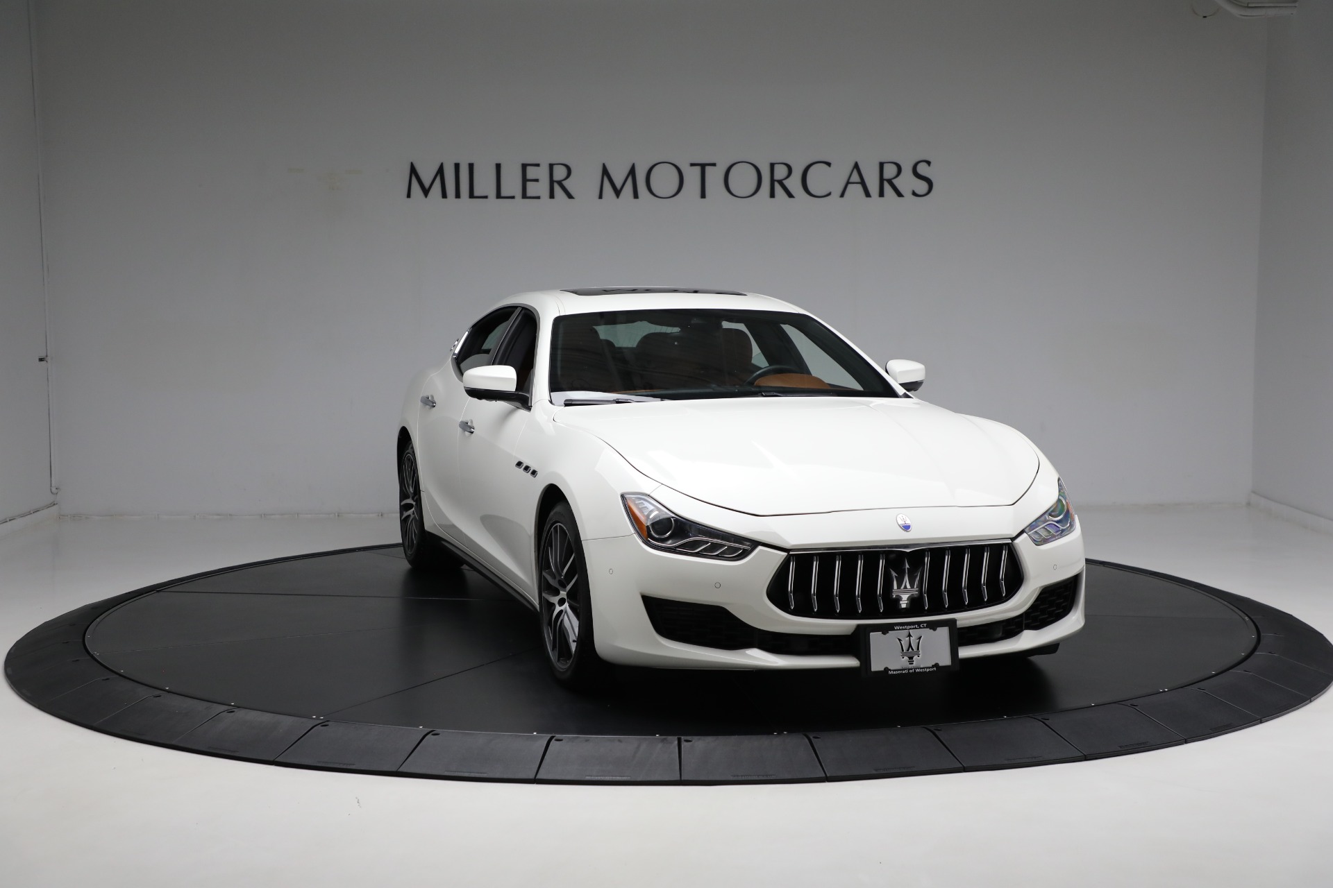 New 2020 Maserati Ghibli S Q4 | St. Petersburg, FL