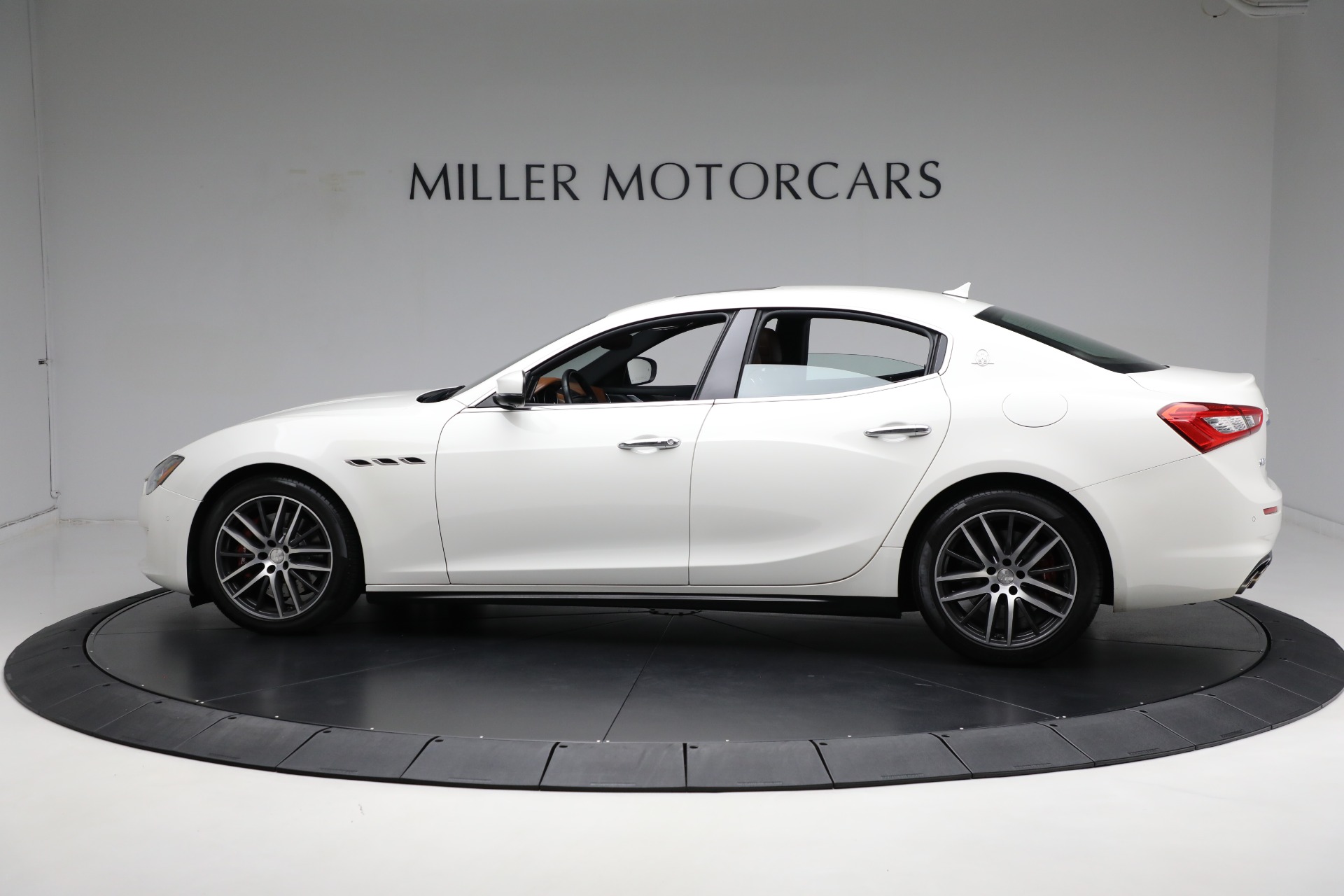 New 2020 Maserati Ghibli S Q4 | St. Petersburg, FL