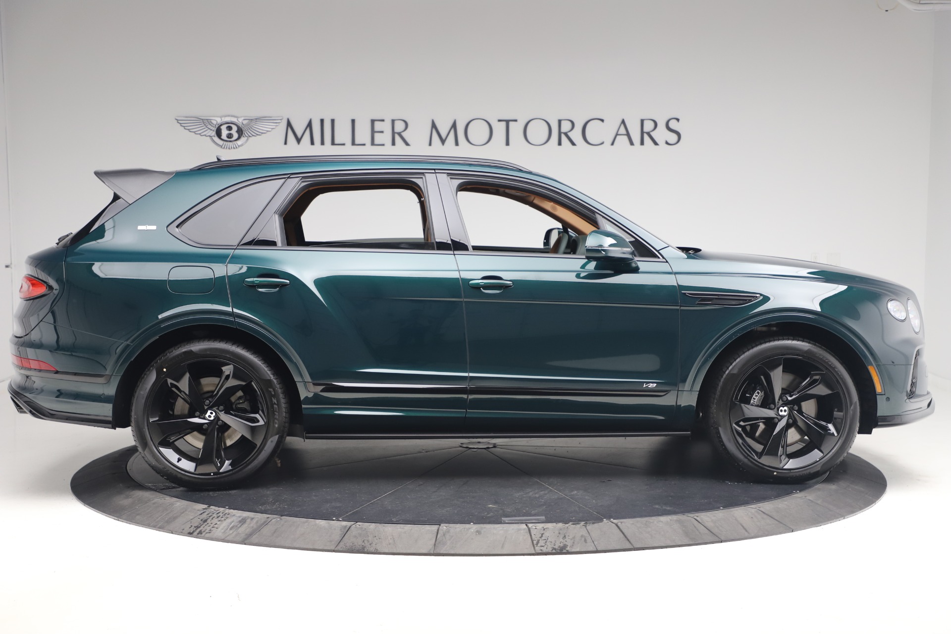 New 2021 Bentley Bentayga V8 First Edition | St. Petersburg, FL