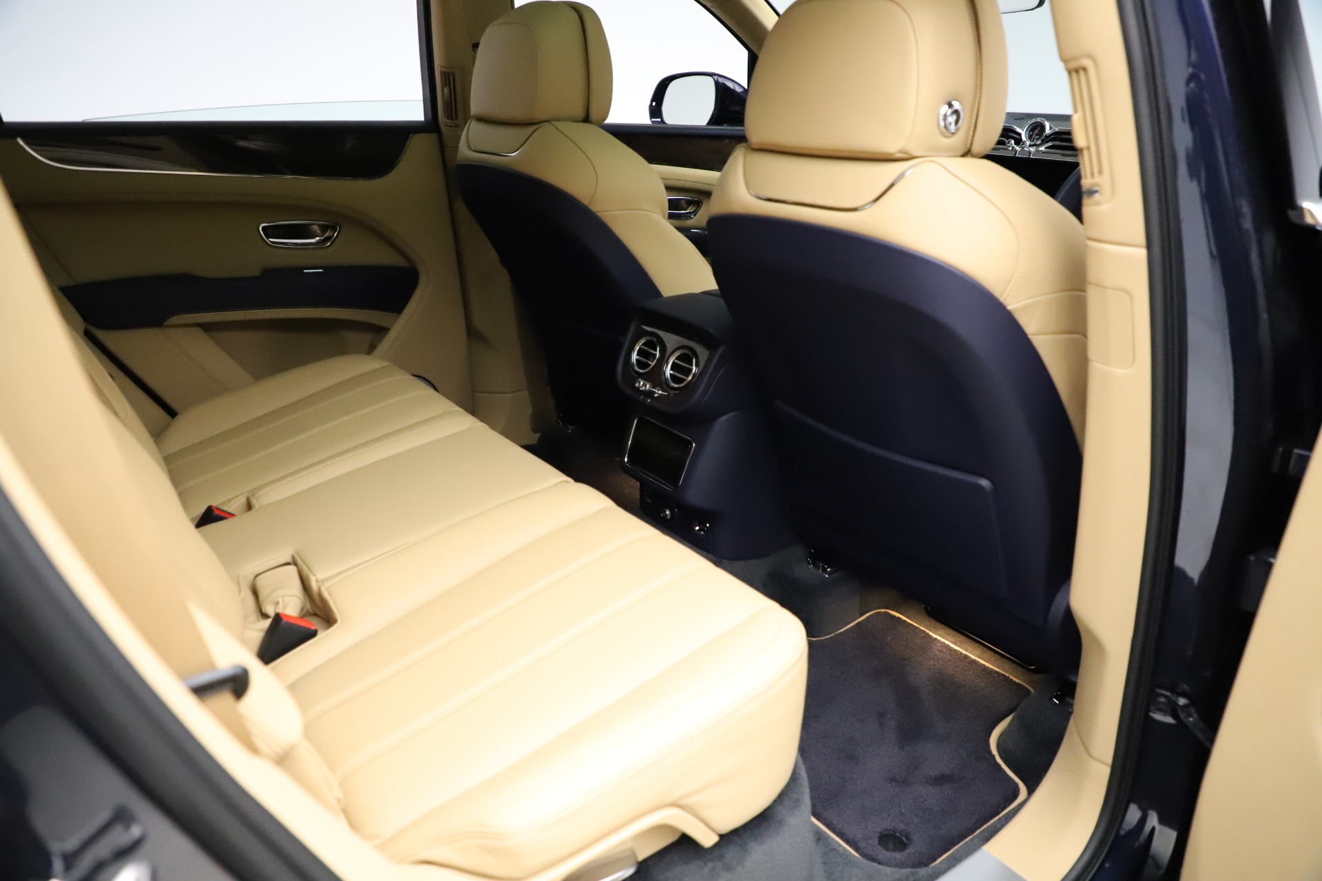 New 2021 Bentley Bentayga V8 | St. Petersburg, FL