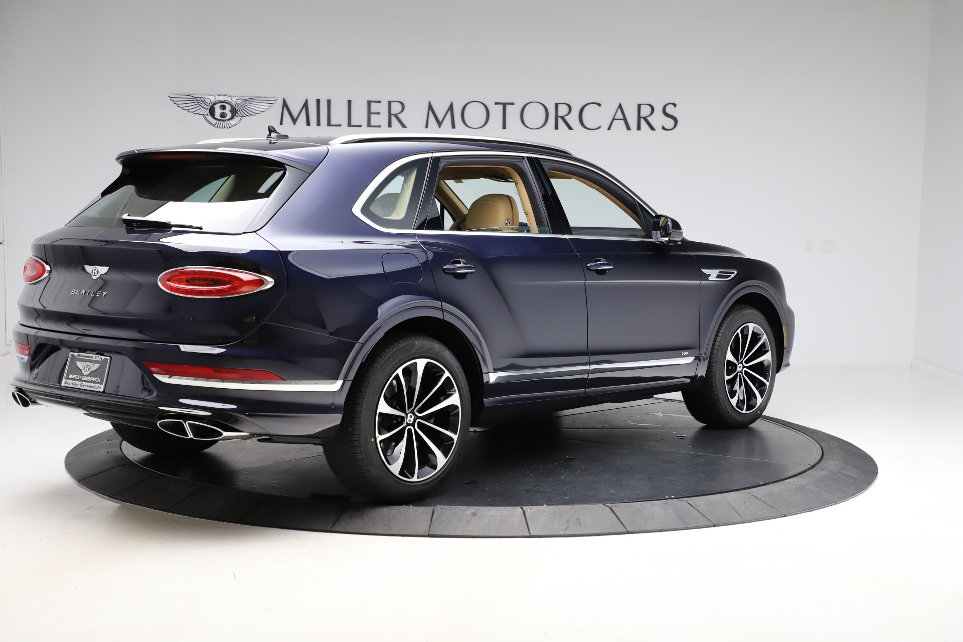 New 2021 Bentley Bentayga V8 | St. Petersburg, FL