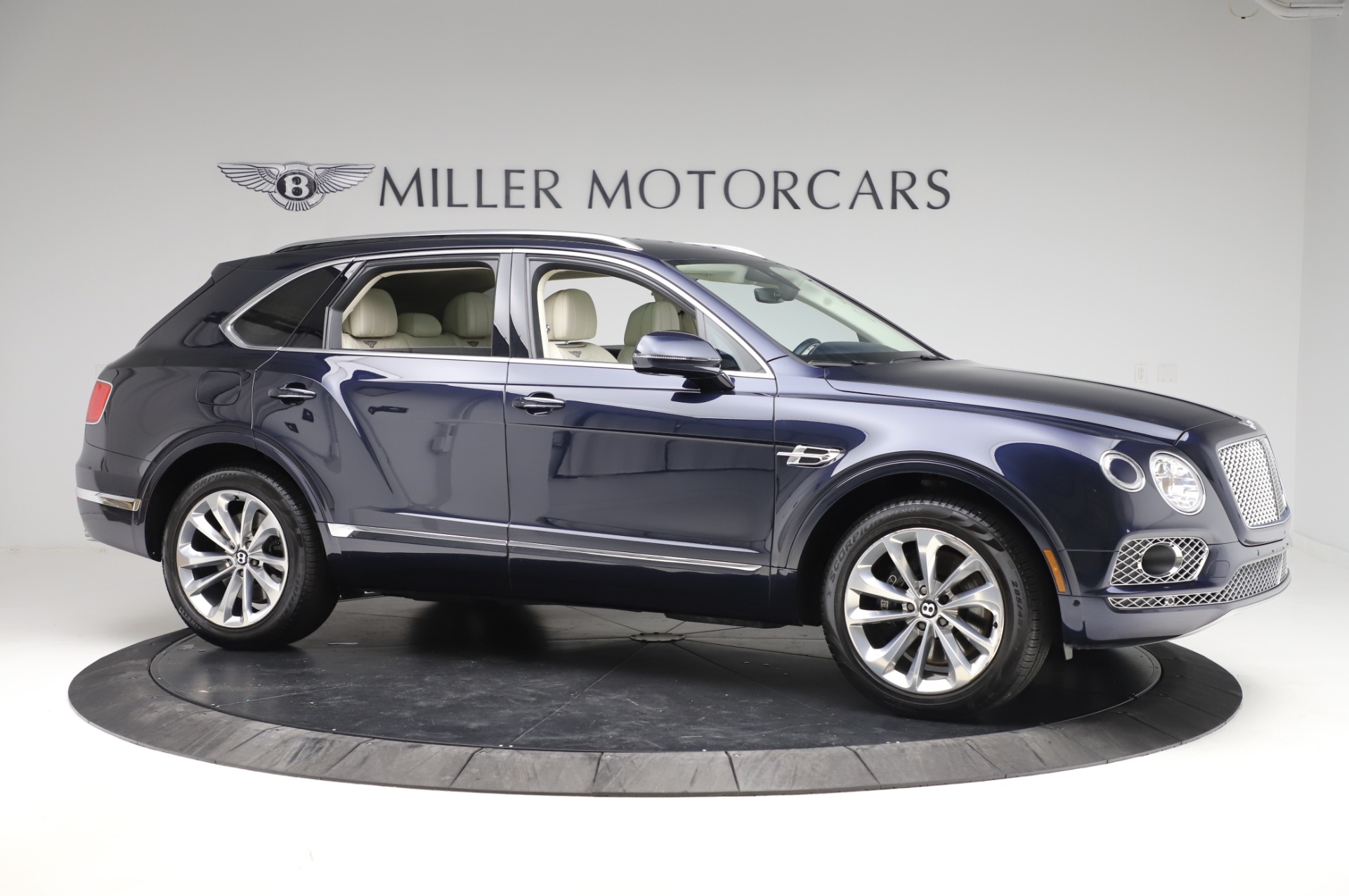 Used 2017 Bentley Bentayga W12 | St. Petersburg, FL