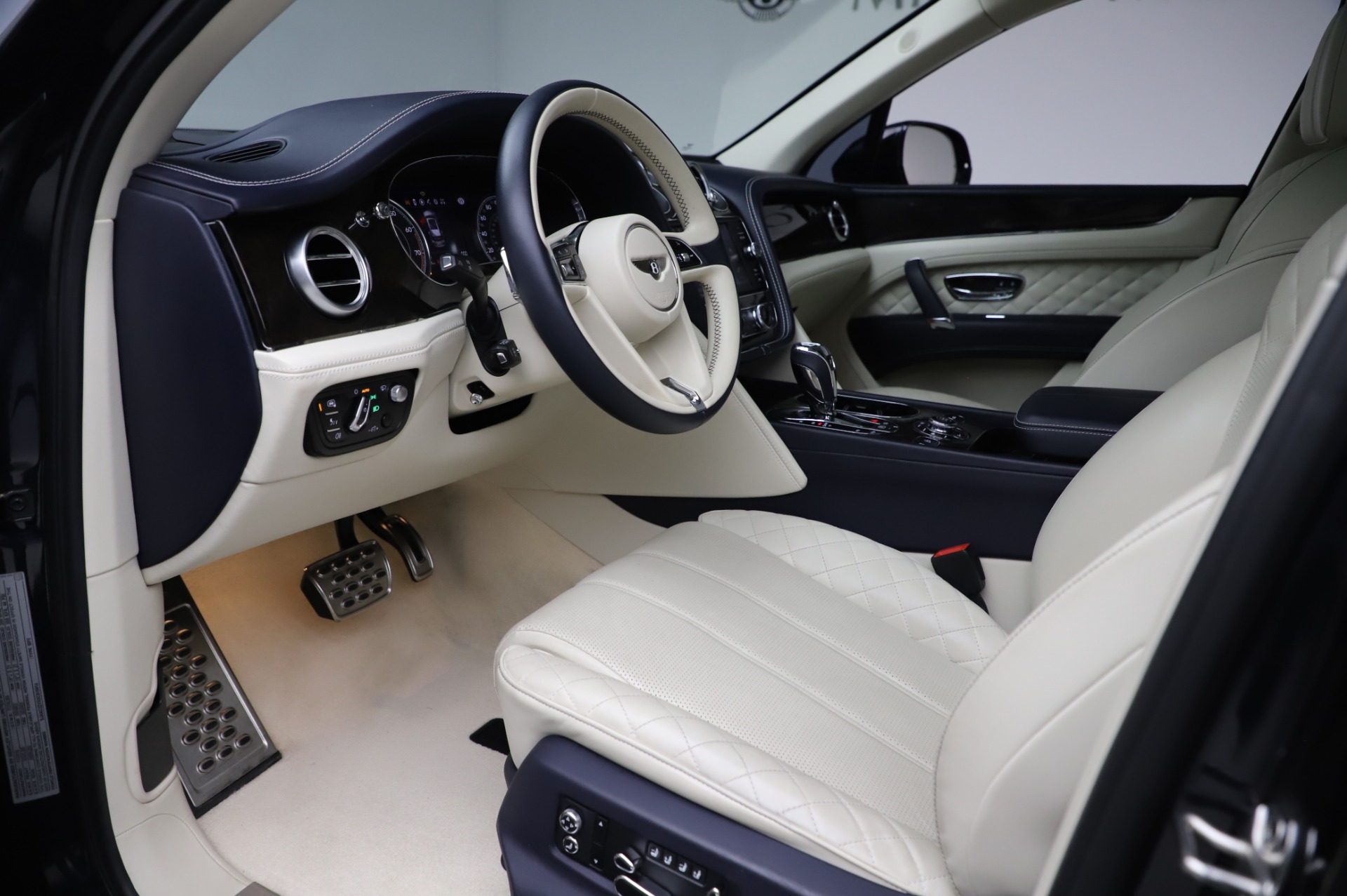 Used 2017 Bentley Bentayga W12 | St. Petersburg, FL