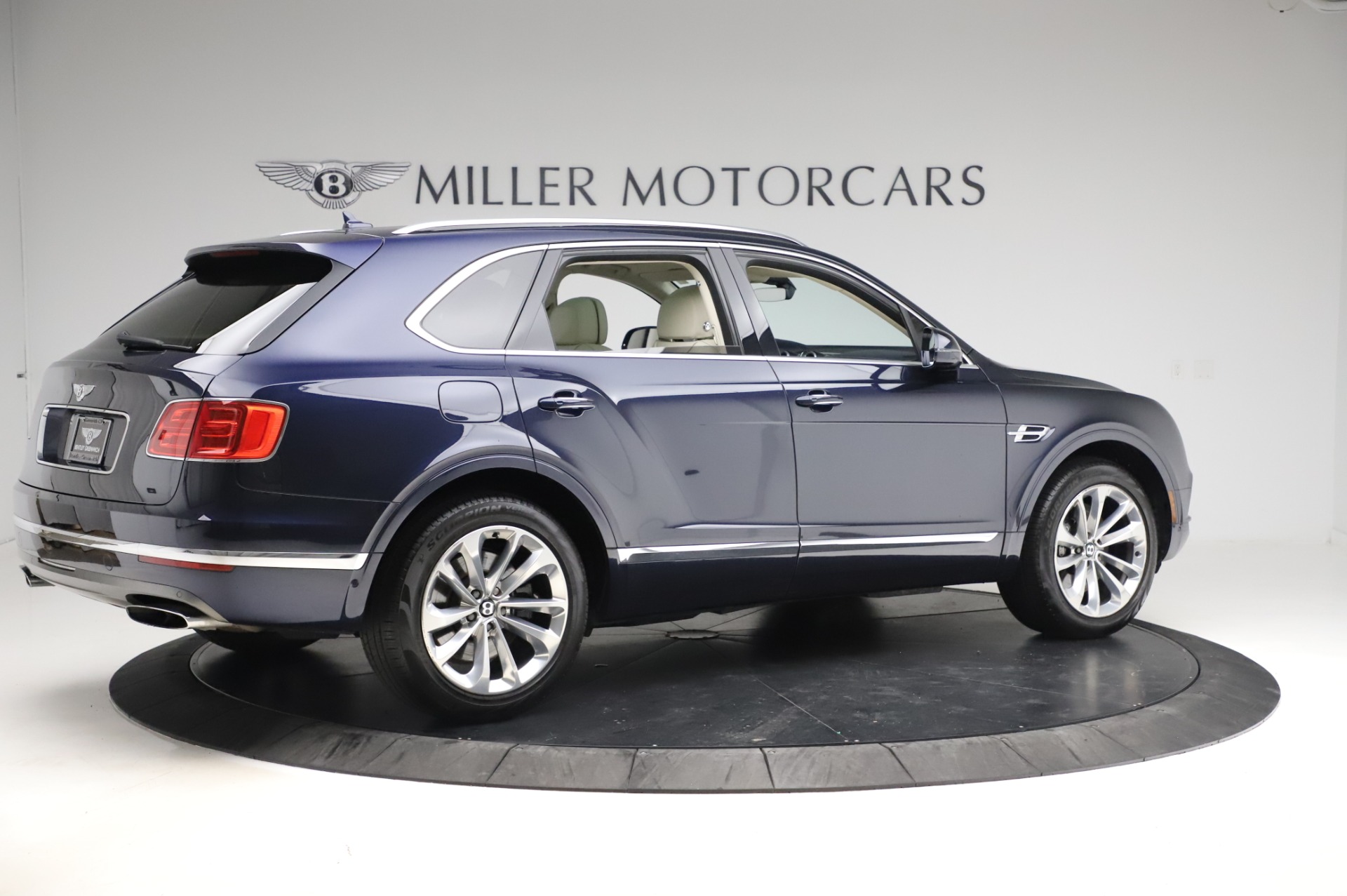 Used 2017 Bentley Bentayga W12 | St. Petersburg, FL