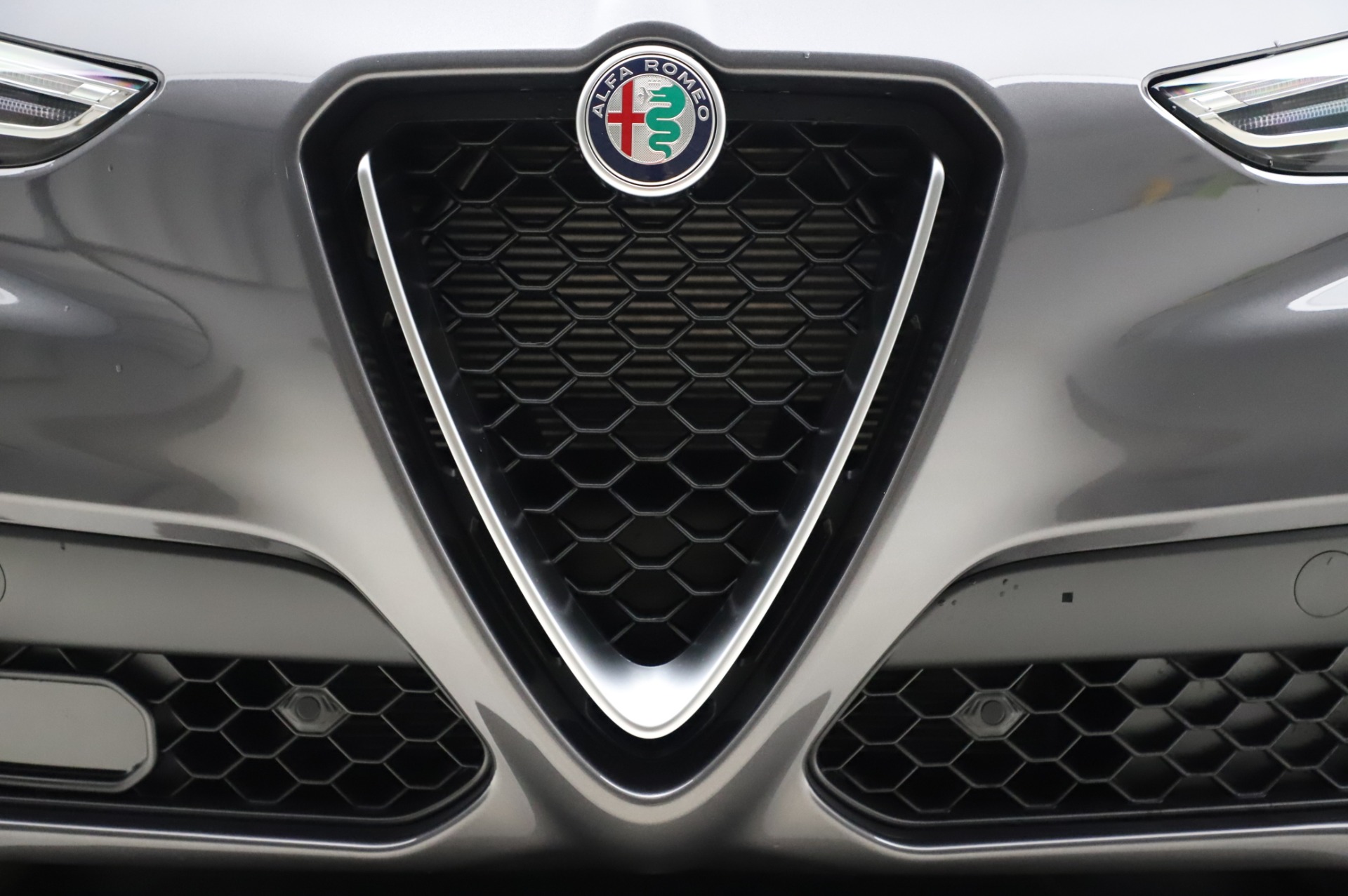 New 2020 Alfa Romeo Stelvio Ti Q4 | St. Petersburg, FL