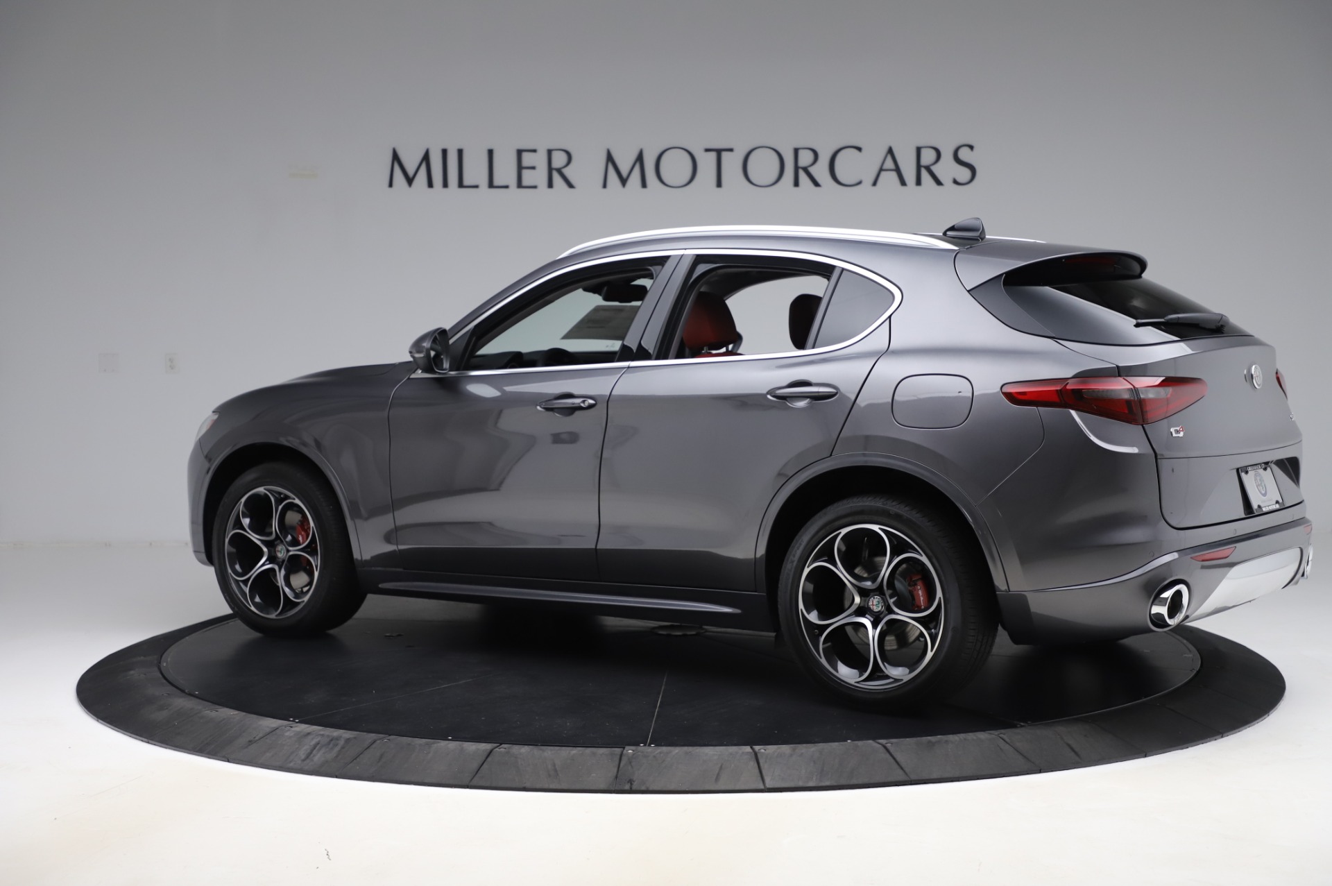 New 2020 Alfa Romeo Stelvio Ti Q4 | St. Petersburg, FL