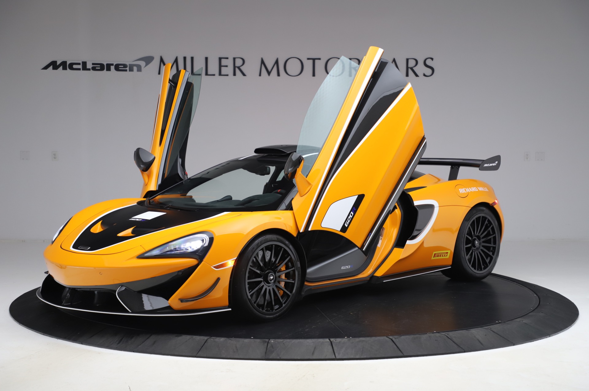 New 2020 McLaren 620R | St. Petersburg, FL