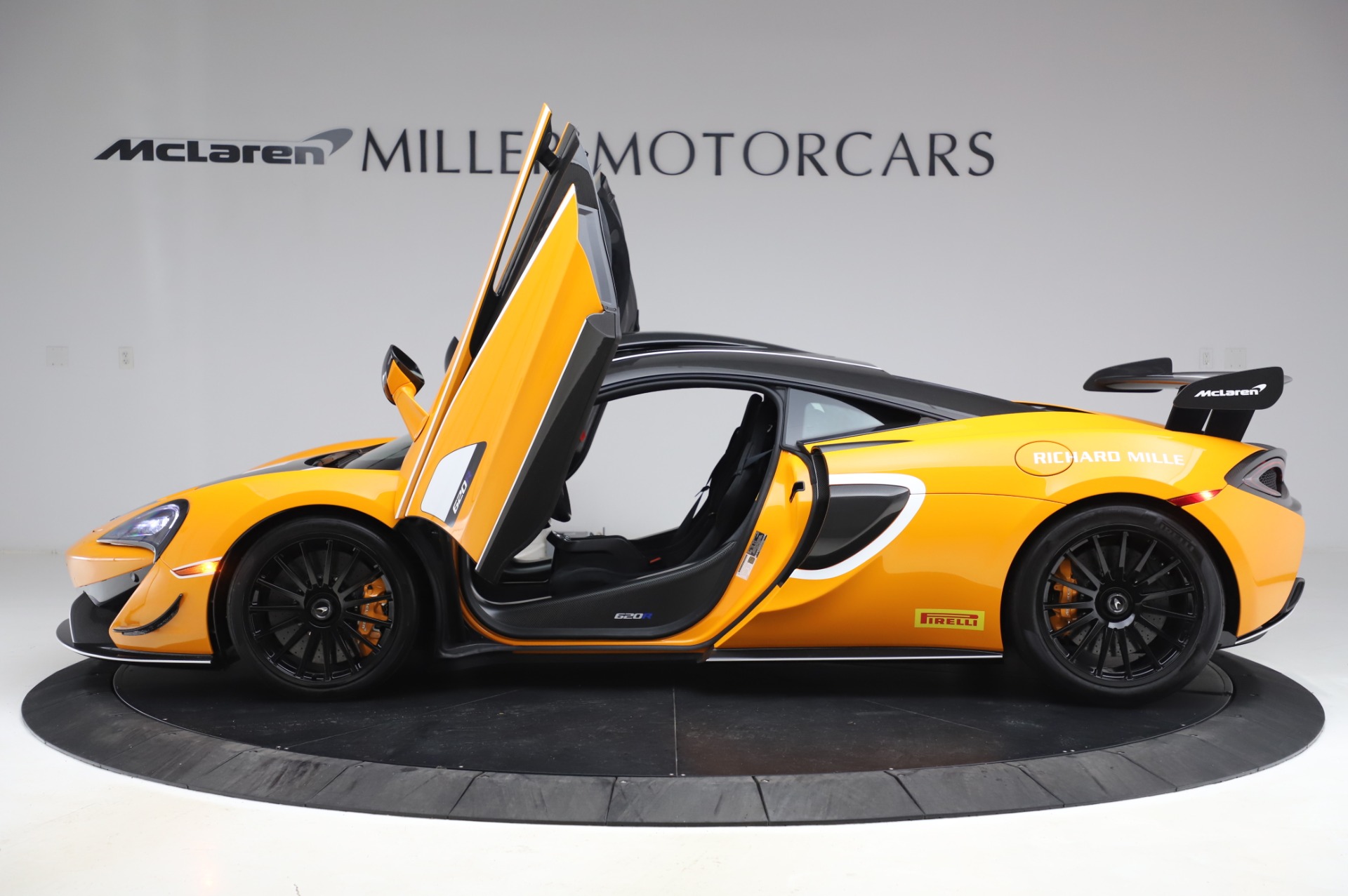New 2020 McLaren 620R | St. Petersburg, FL