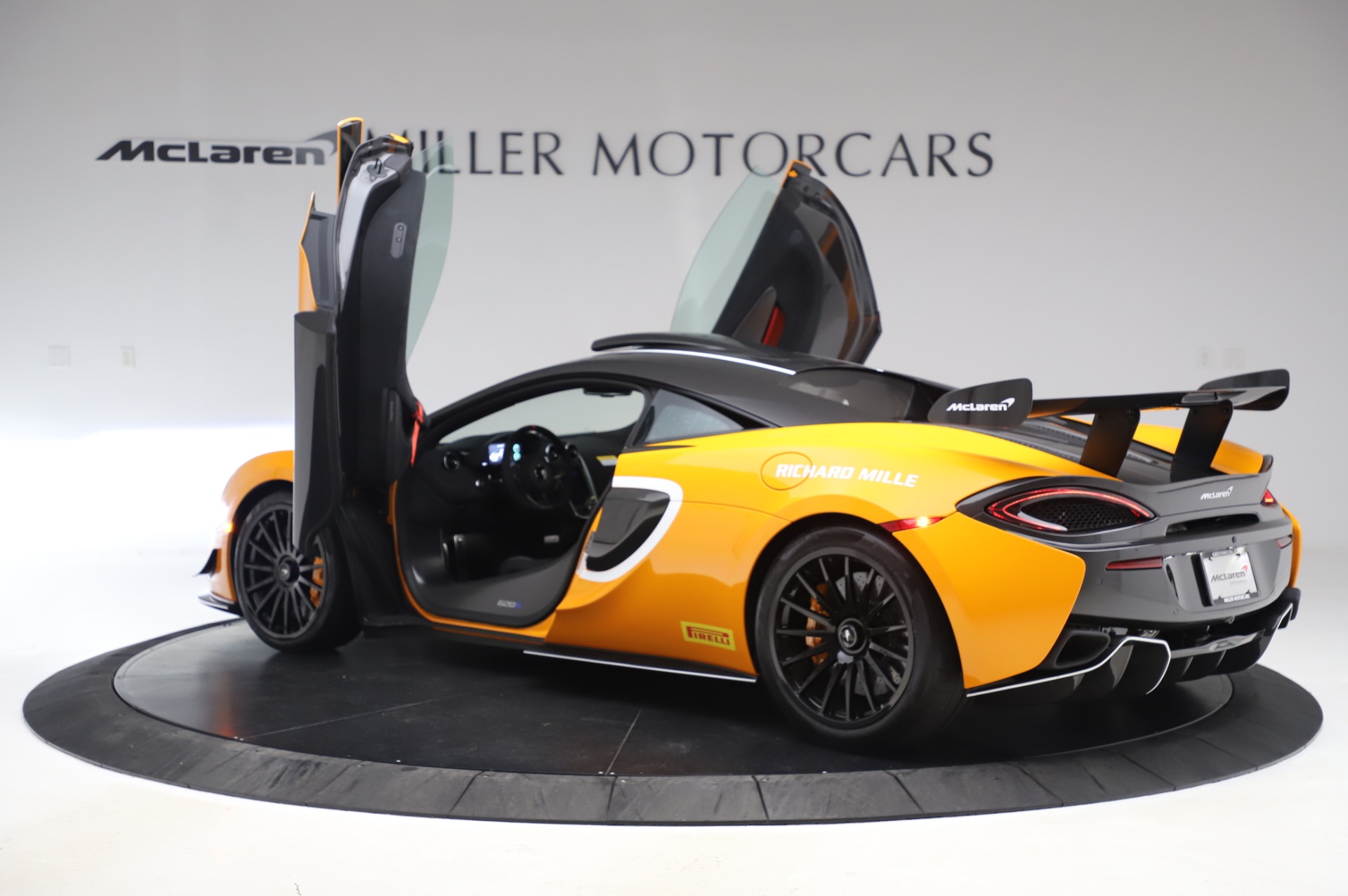 New 2020 McLaren 620R | St. Petersburg, FL