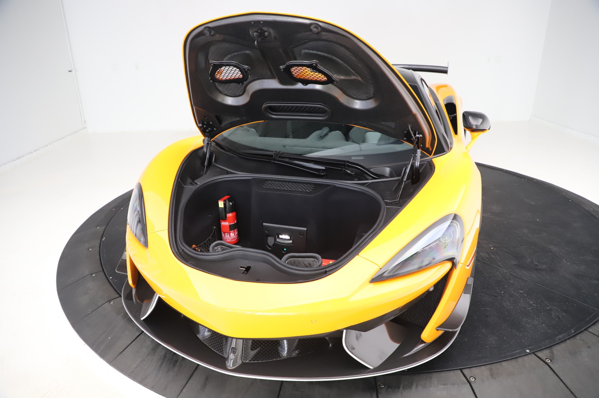 New 2020 McLaren 620R | St. Petersburg, FL