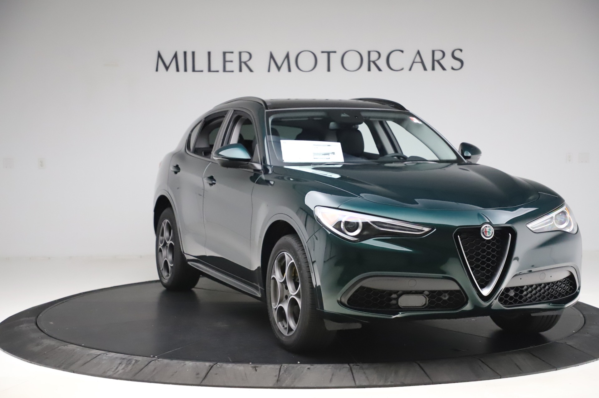 New 2020 Alfa Romeo Stelvio Sport Q4 | St. Petersburg, FL