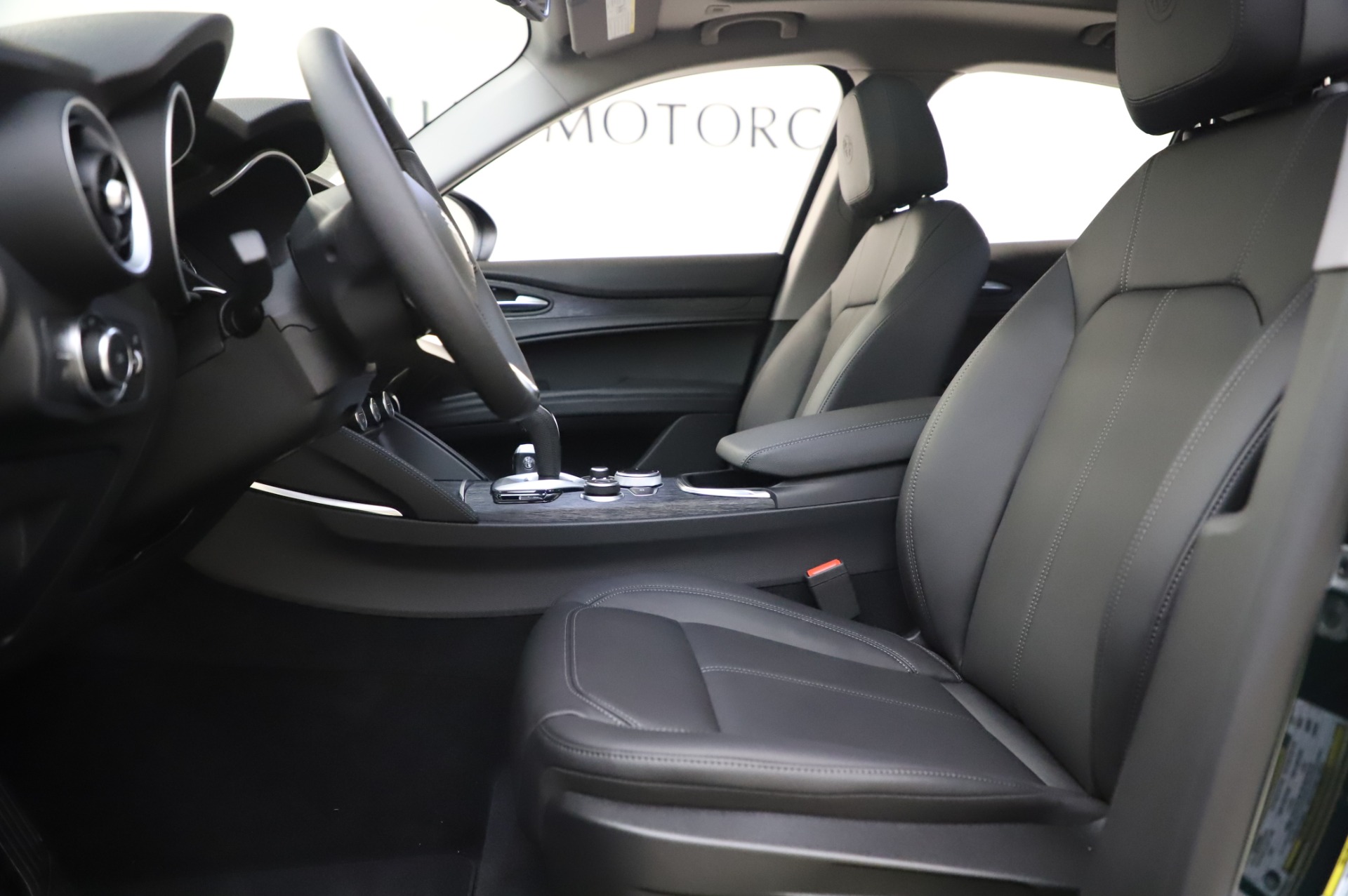 New 2020 Alfa Romeo Stelvio Sport Q4 | St. Petersburg, FL