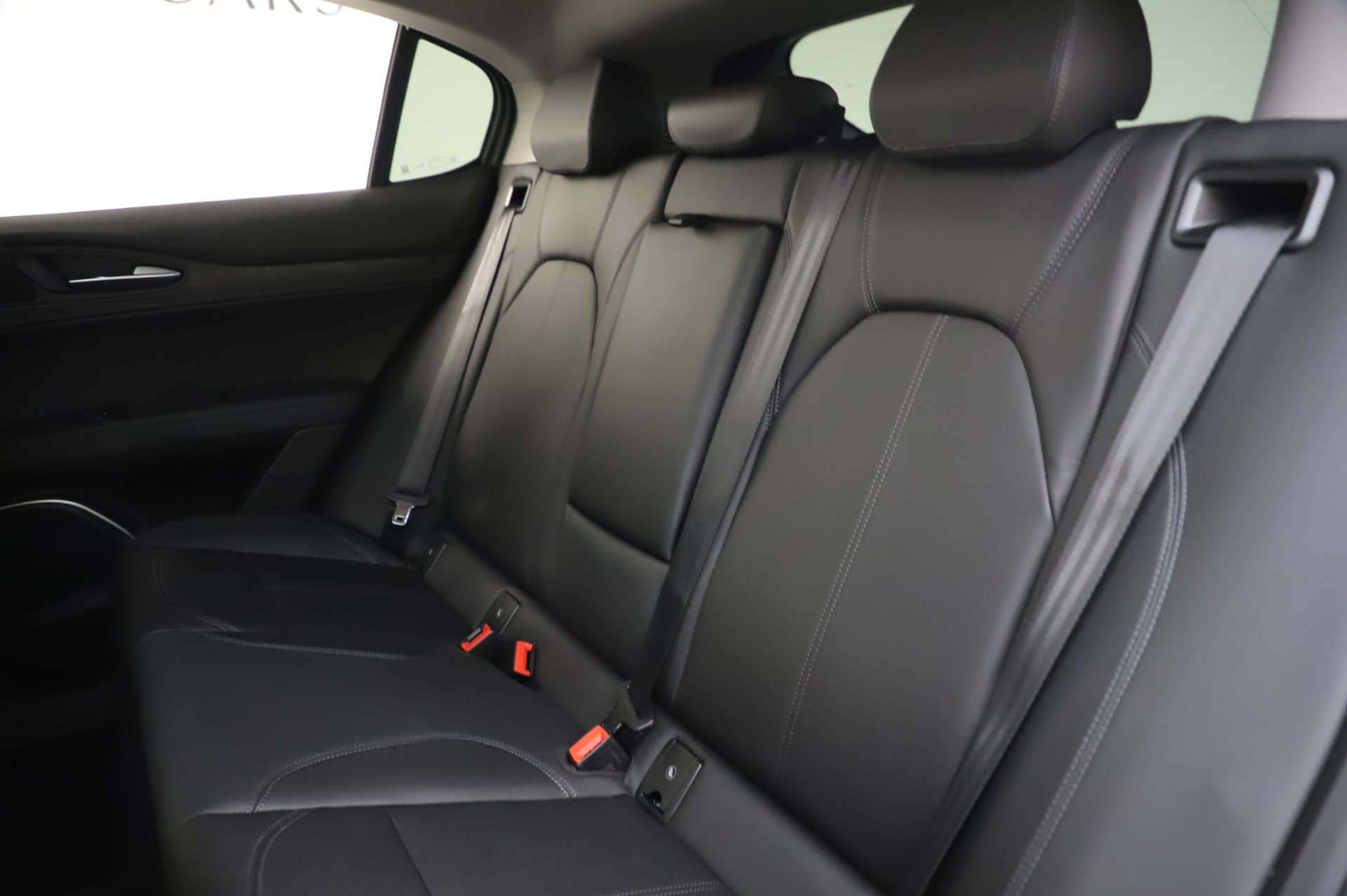 New 2020 Alfa Romeo Stelvio Sport Q4 | St. Petersburg, FL