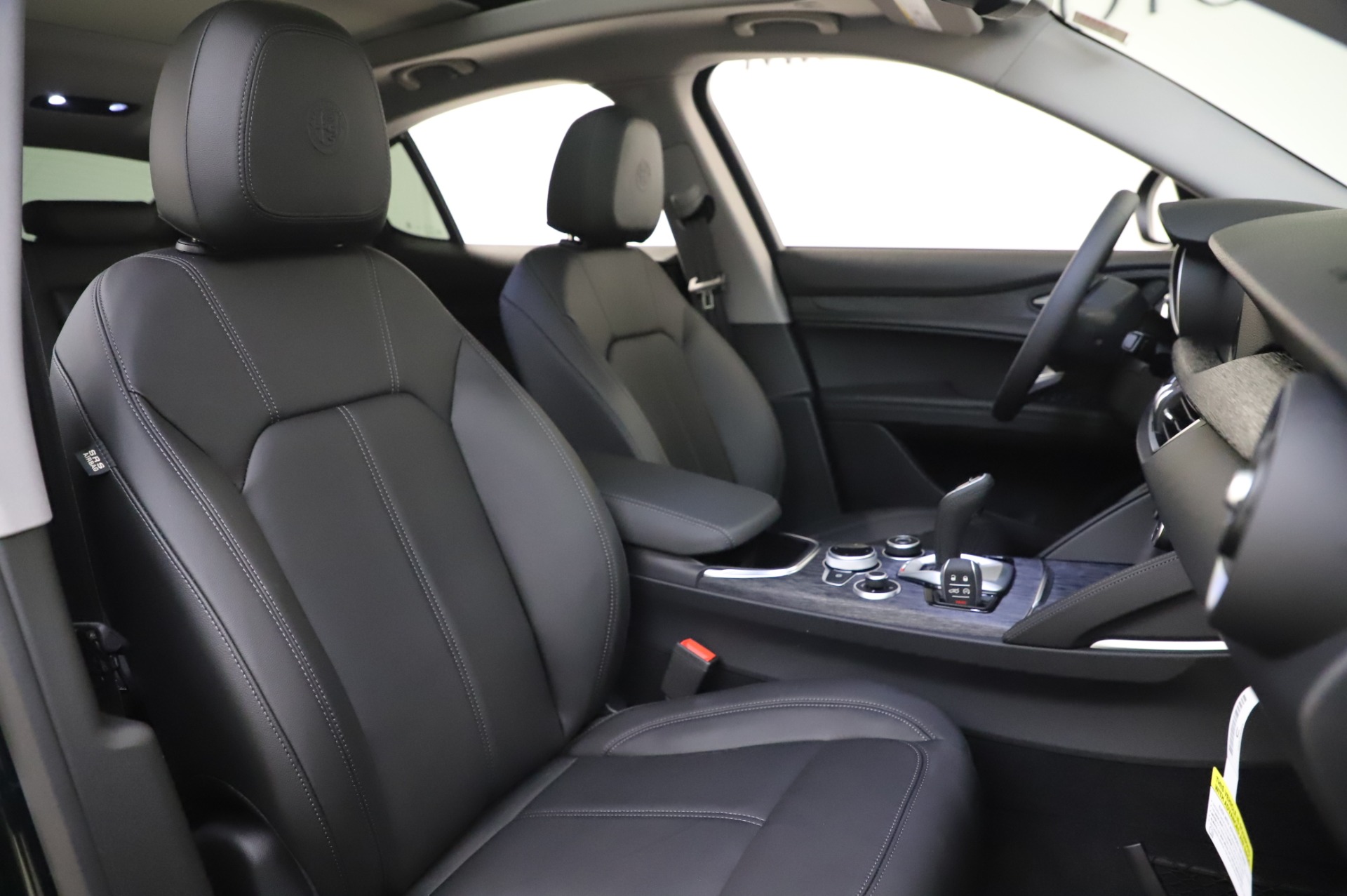 New 2020 Alfa Romeo Stelvio Sport Q4 | St. Petersburg, FL
