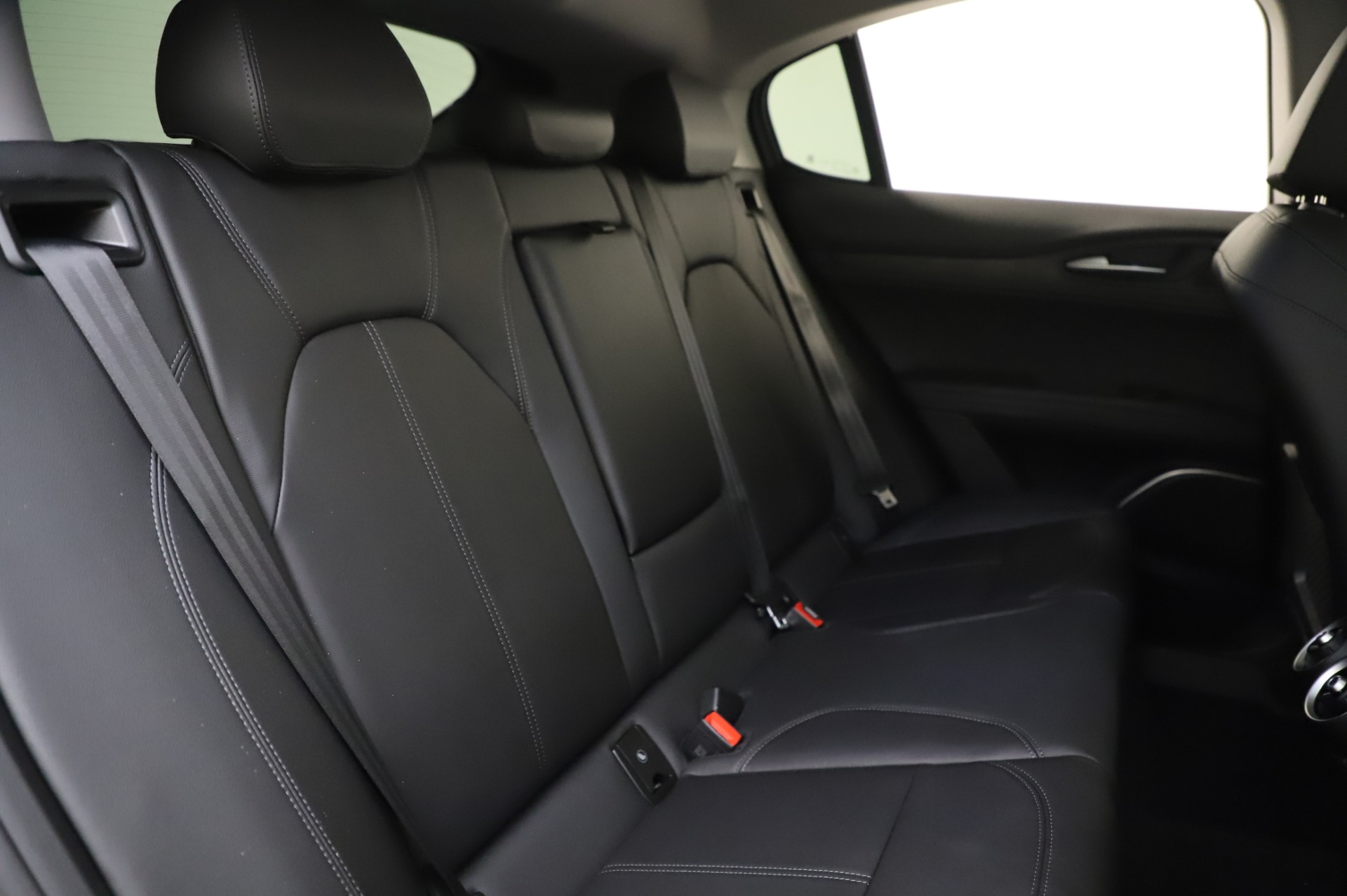 New 2020 Alfa Romeo Stelvio Sport Q4 | St. Petersburg, FL