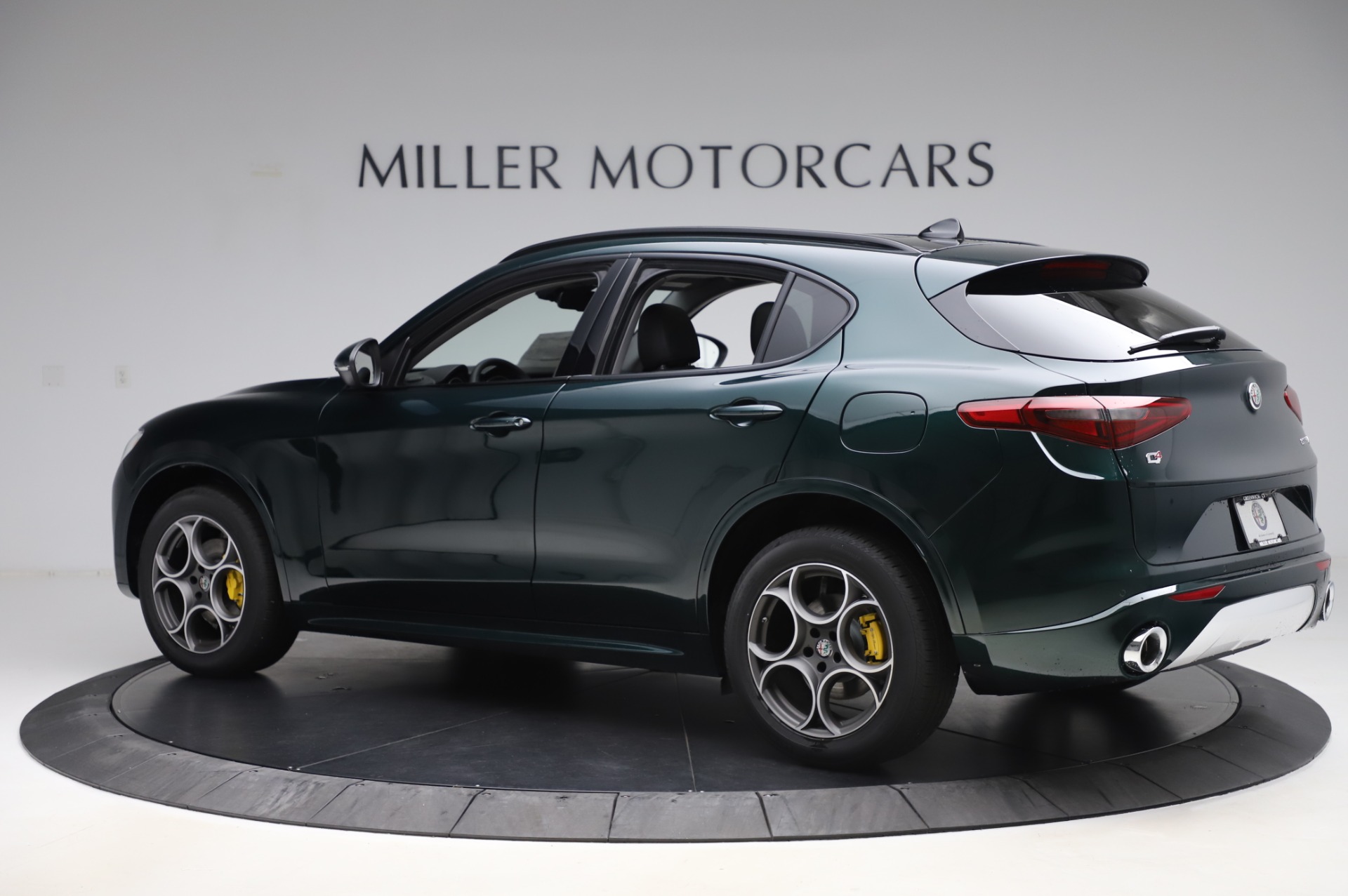 New 2020 Alfa Romeo Stelvio Sport Q4 | St. Petersburg, FL