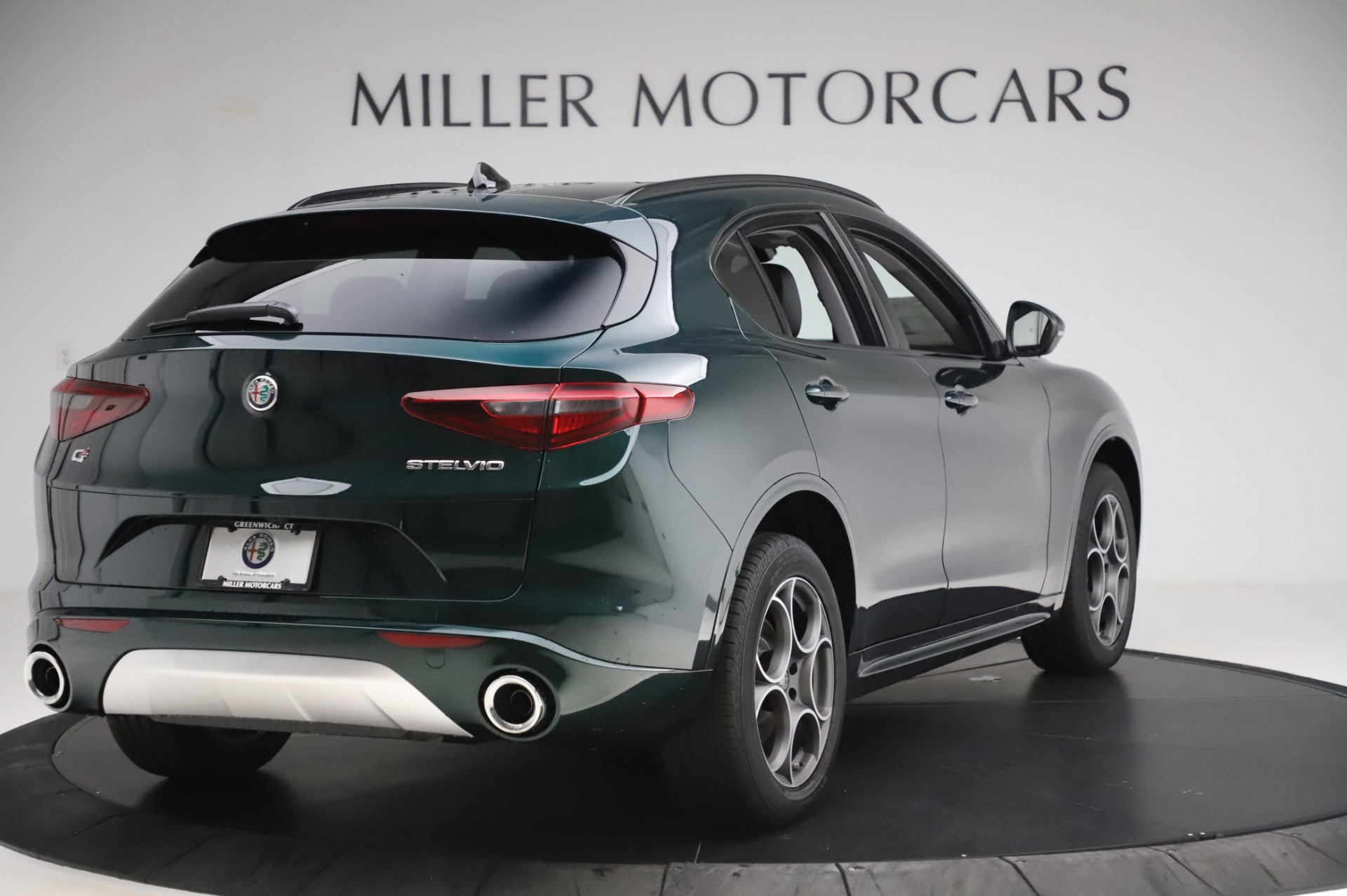 New 2020 Alfa Romeo Stelvio Sport Q4 | St. Petersburg, FL
