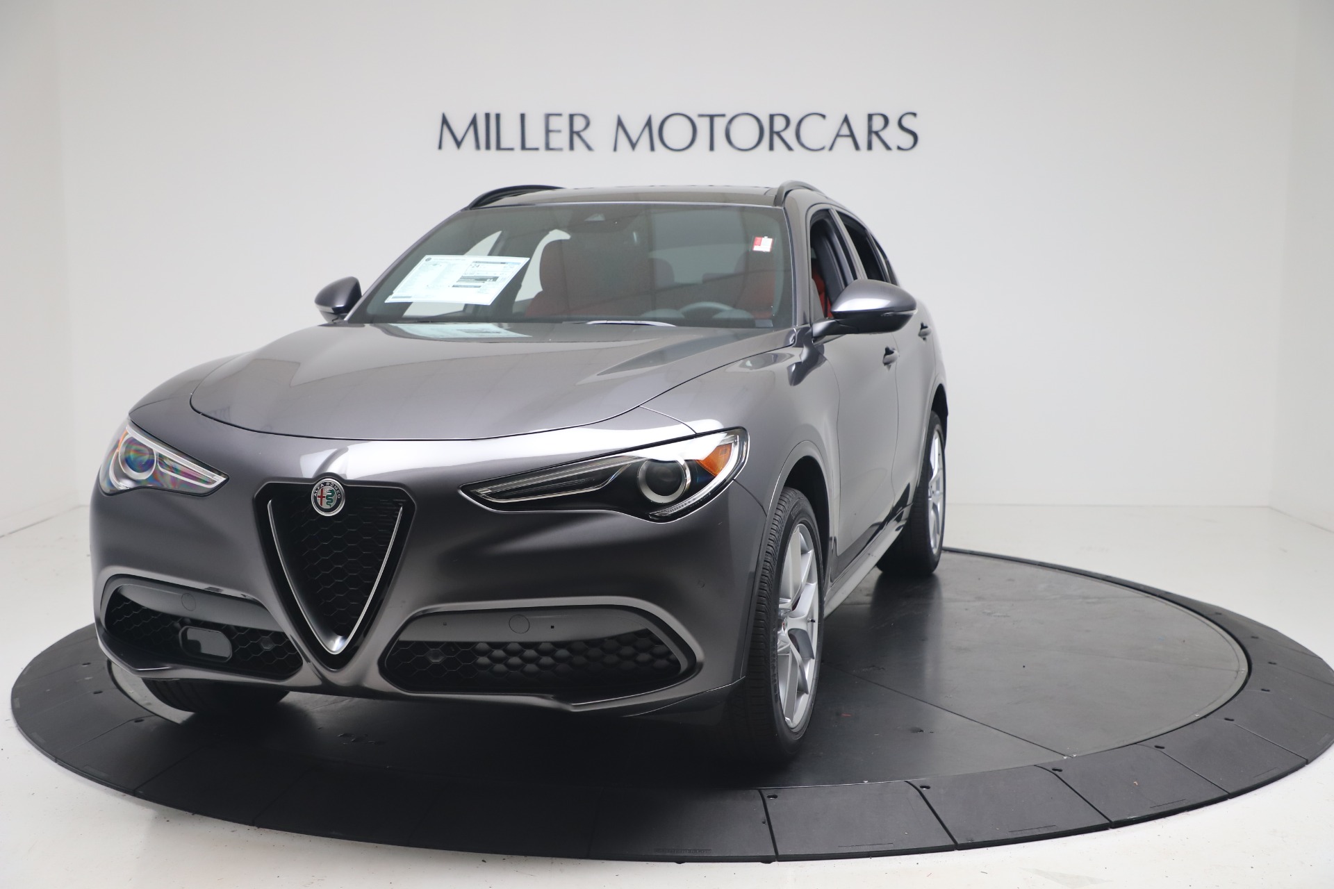 New 2020 Alfa Romeo Stelvio Ti Sport Q4 | St. Petersburg, FL