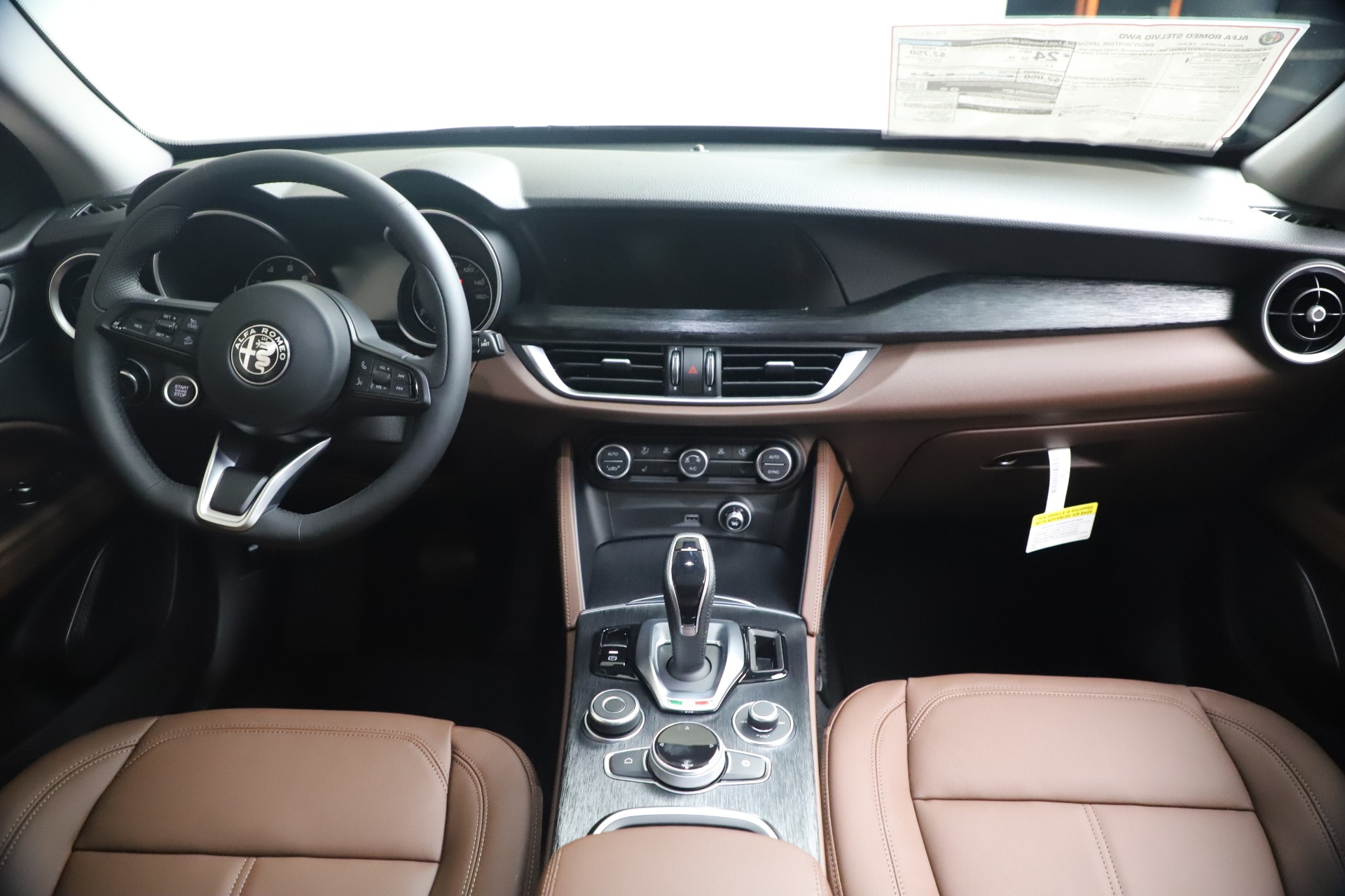 New 2020 Alfa Romeo Stelvio Q4 | St. Petersburg, FL