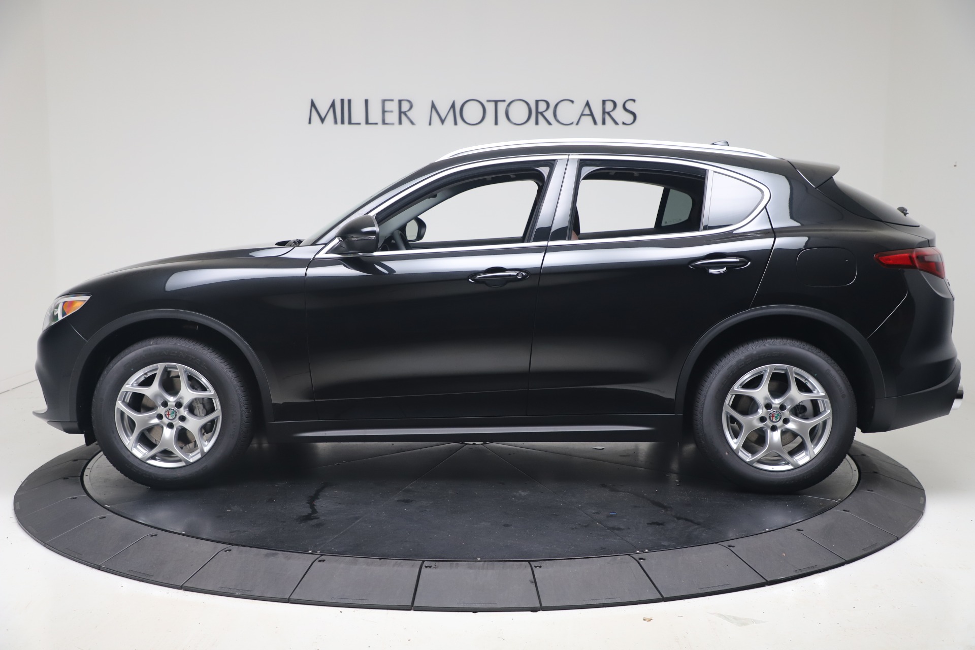 New 2020 Alfa Romeo Stelvio Q4 | St. Petersburg, FL