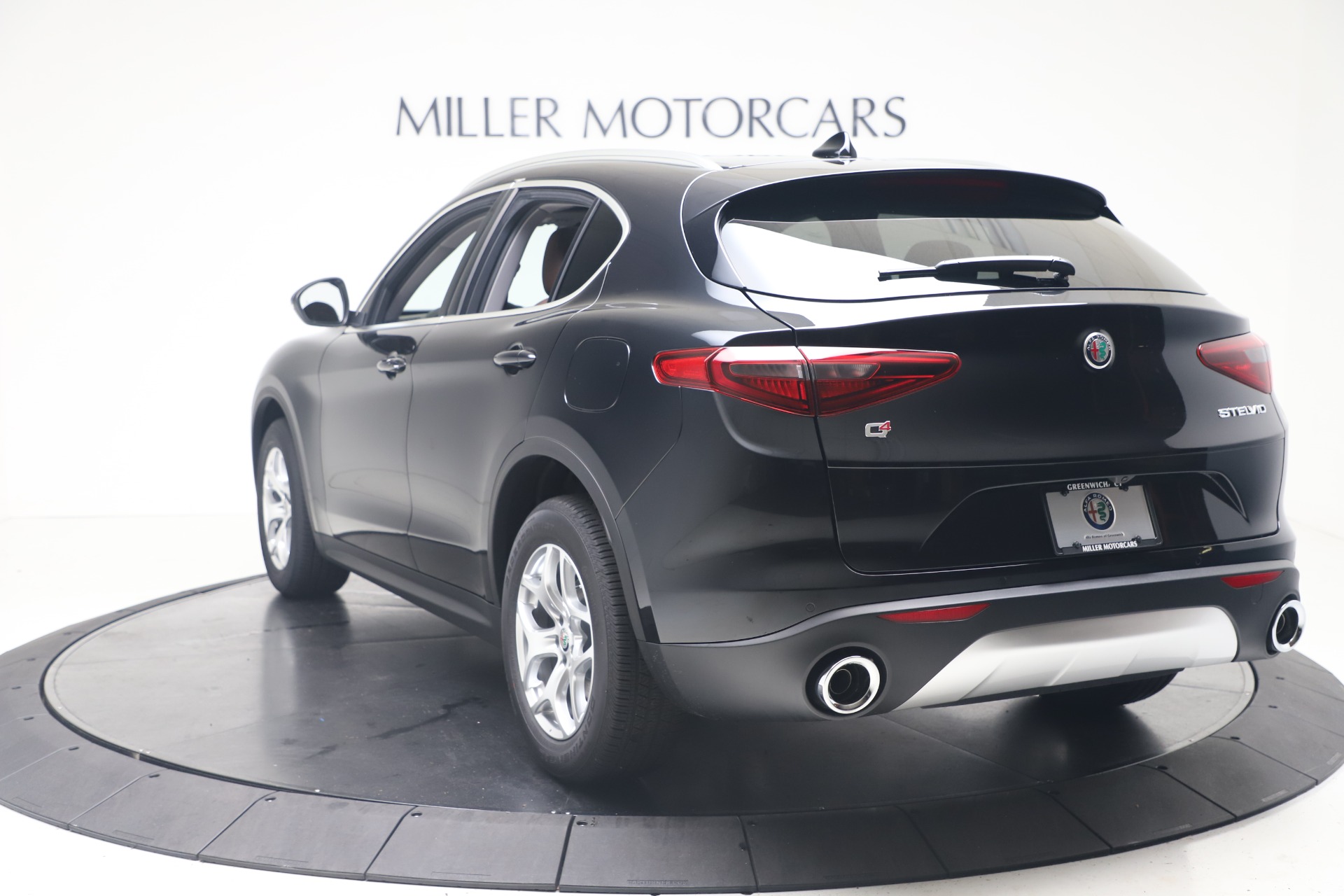 New 2020 Alfa Romeo Stelvio Q4 | St. Petersburg, FL