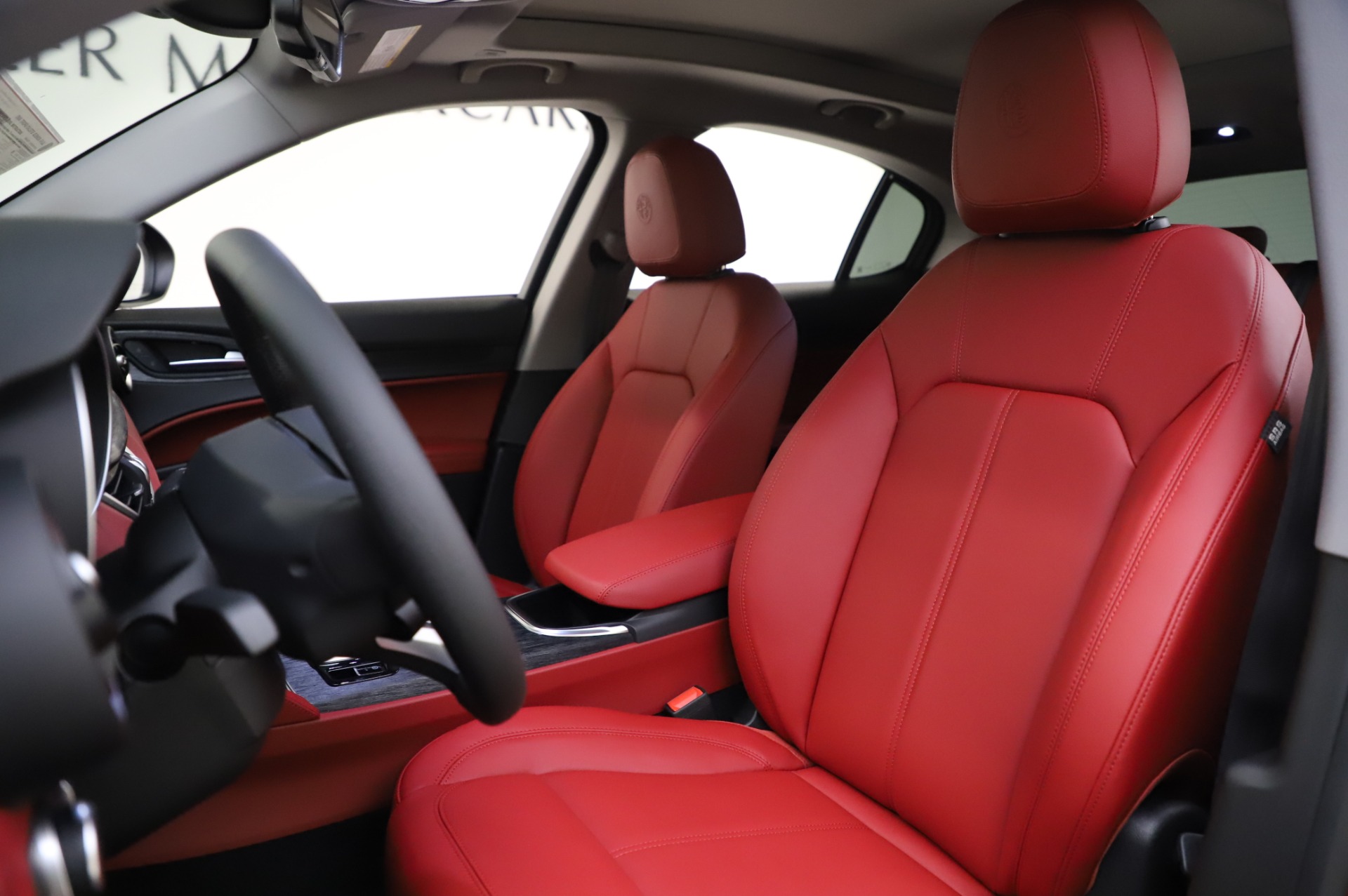 New 2020 Alfa Romeo Stelvio Sport Q4 | St. Petersburg, FL