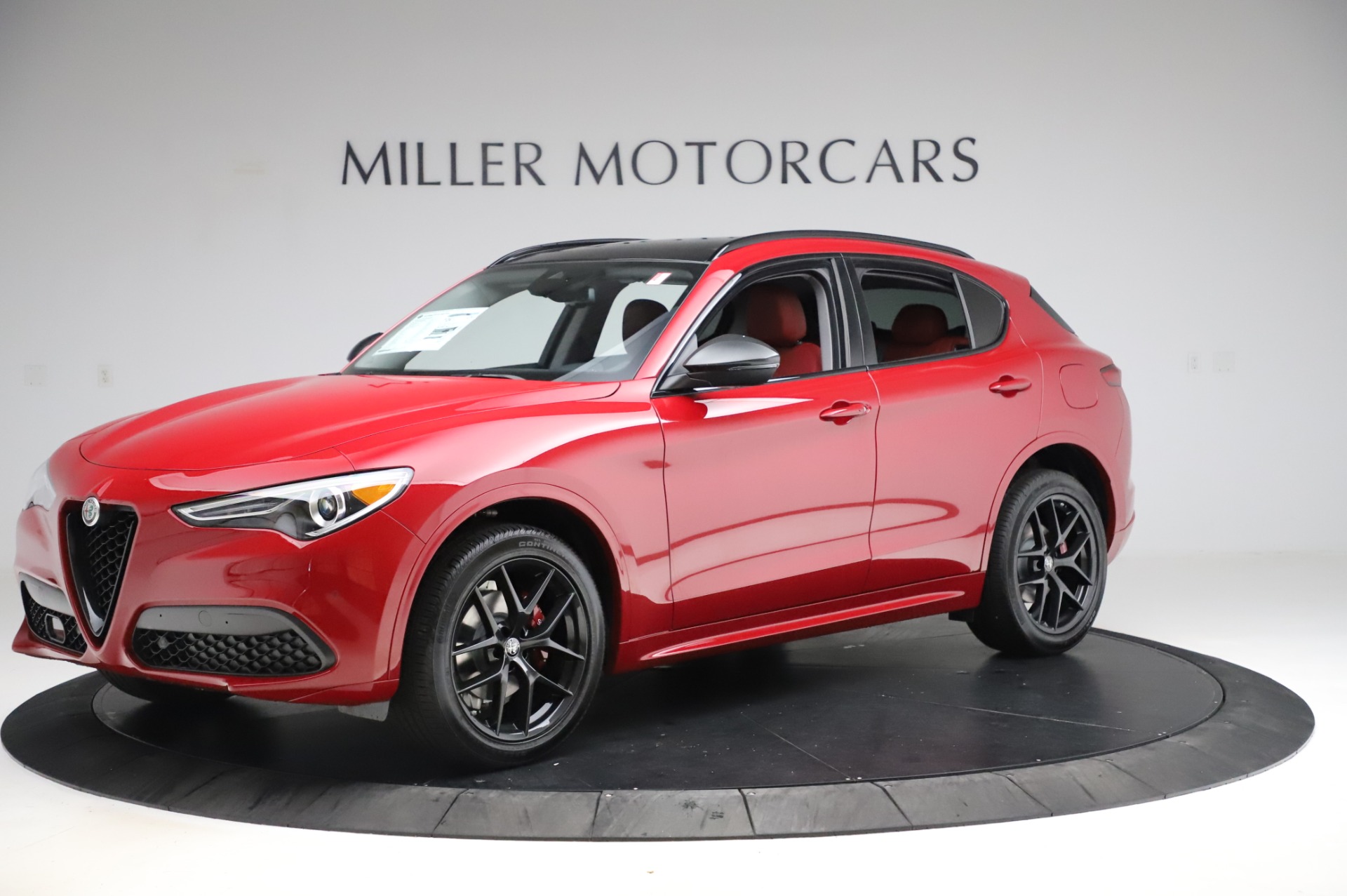 New 2020 Alfa Romeo Stelvio Sport Q4 | St. Petersburg, FL