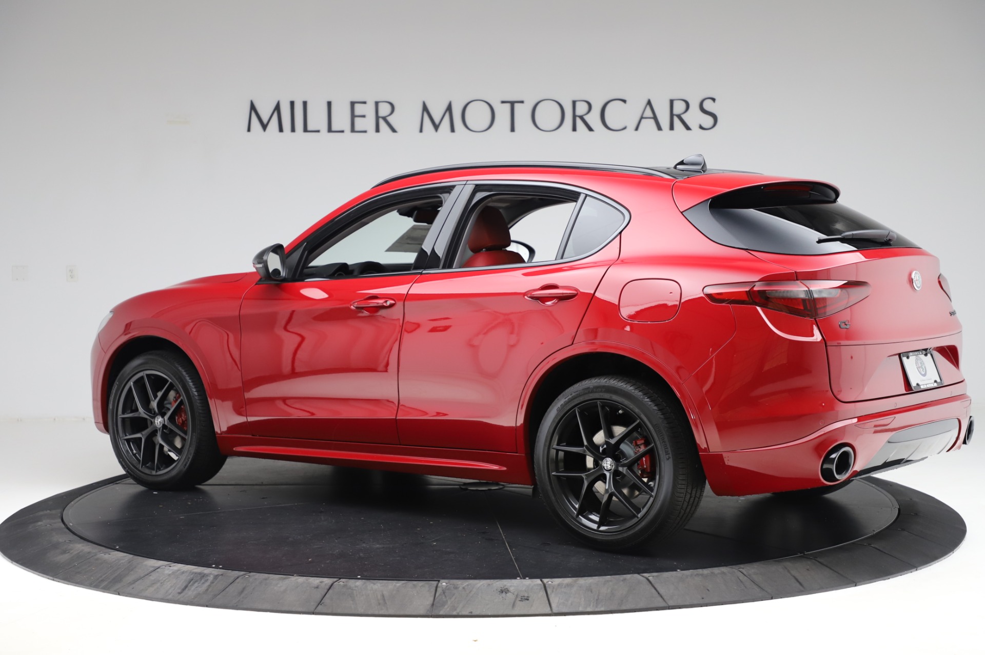 New 2020 Alfa Romeo Stelvio Sport Q4 | St. Petersburg, FL