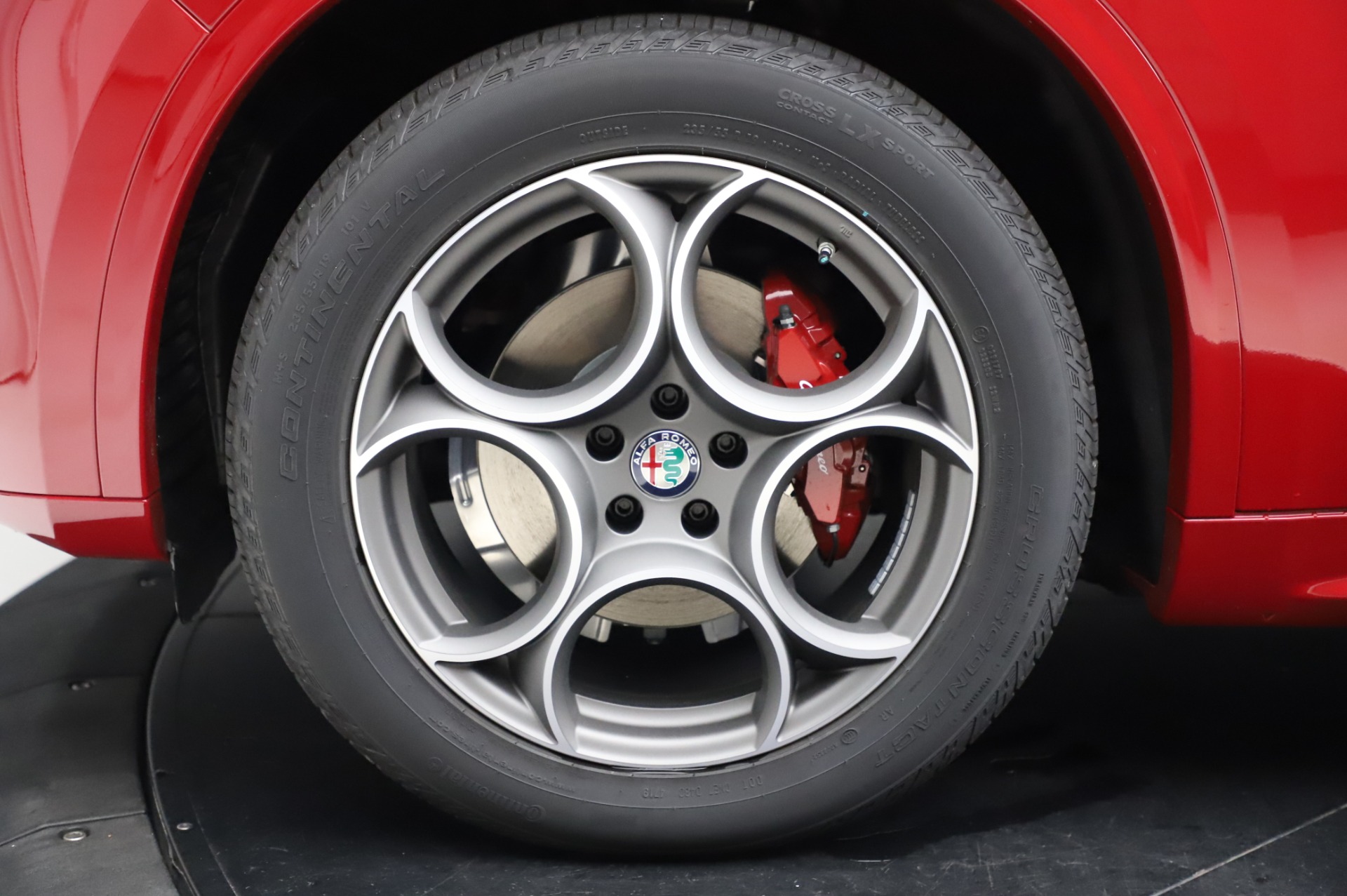 New 2020 Alfa Romeo Stelvio Sport Q4 | St. Petersburg, FL