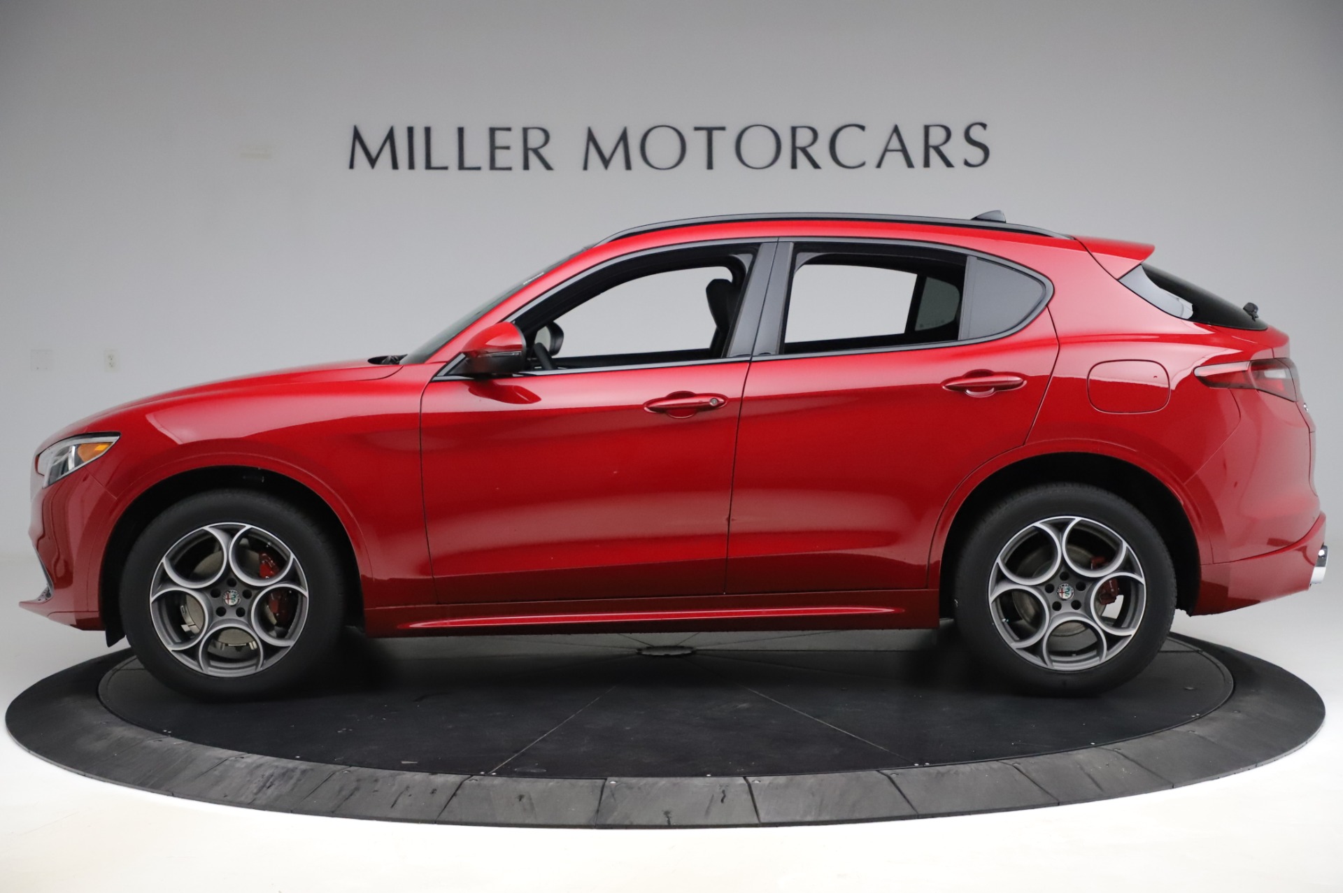 New 2020 Alfa Romeo Stelvio Sport Q4 | St. Petersburg, FL