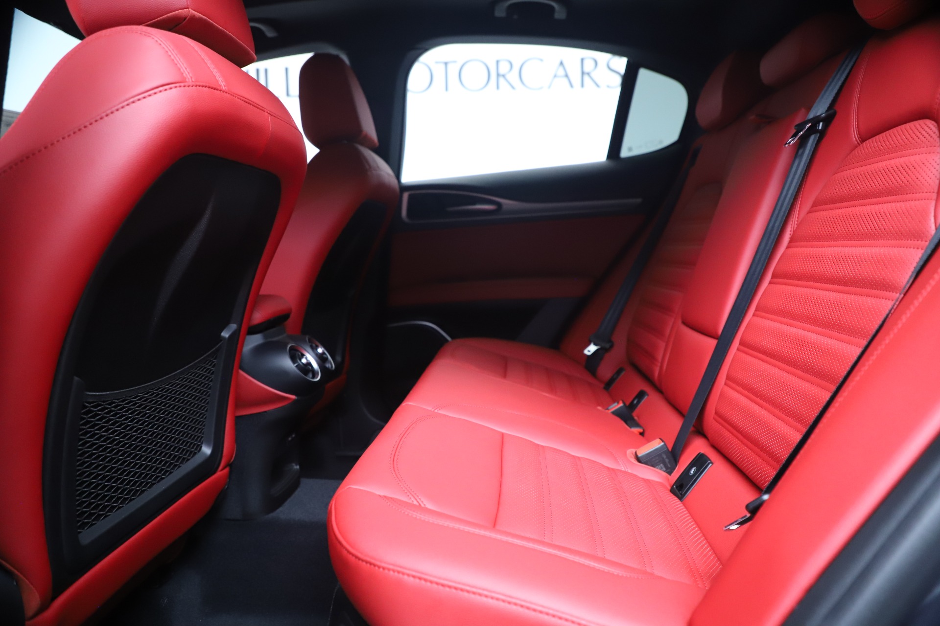 New 2020 Alfa Romeo Stelvio Ti Sport Q4 | St. Petersburg, FL